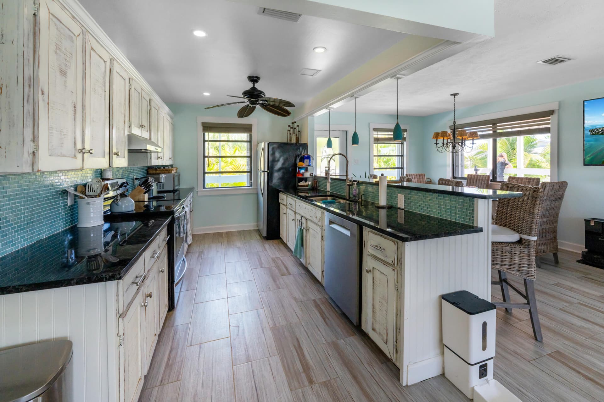27416 Cayman Lane photo 18