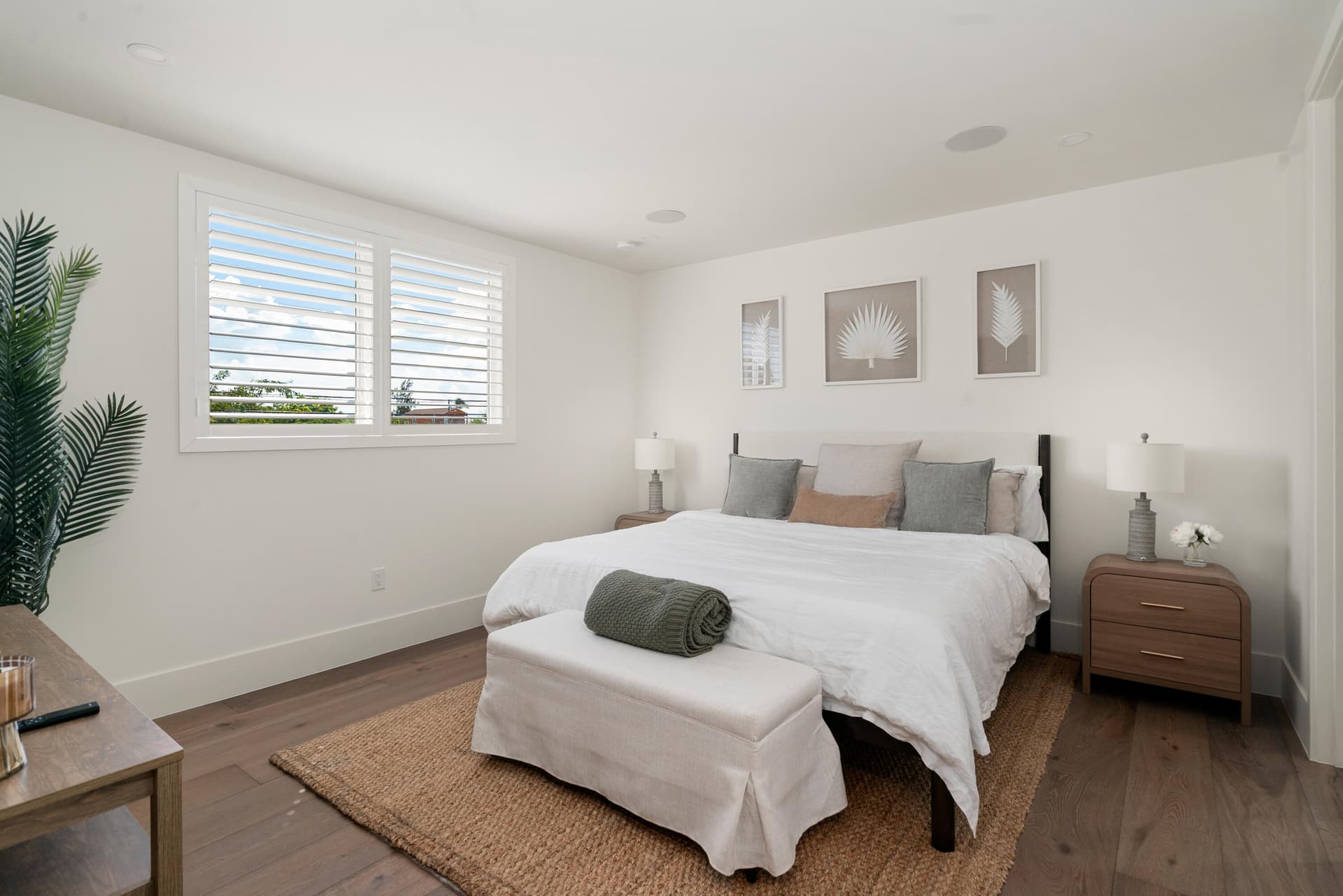 175 W Avenue A photo 16