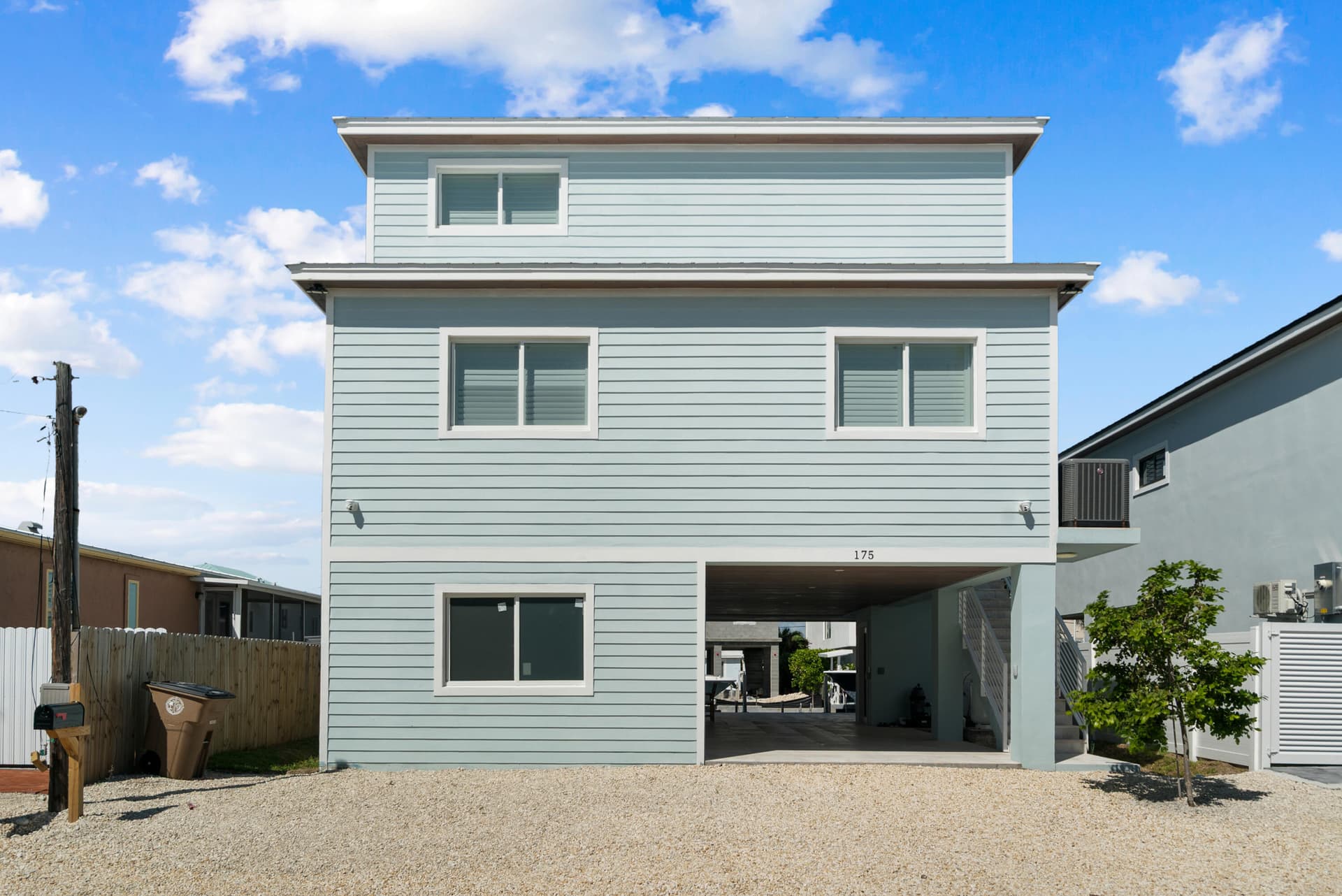 175 W Avenue A photo 1