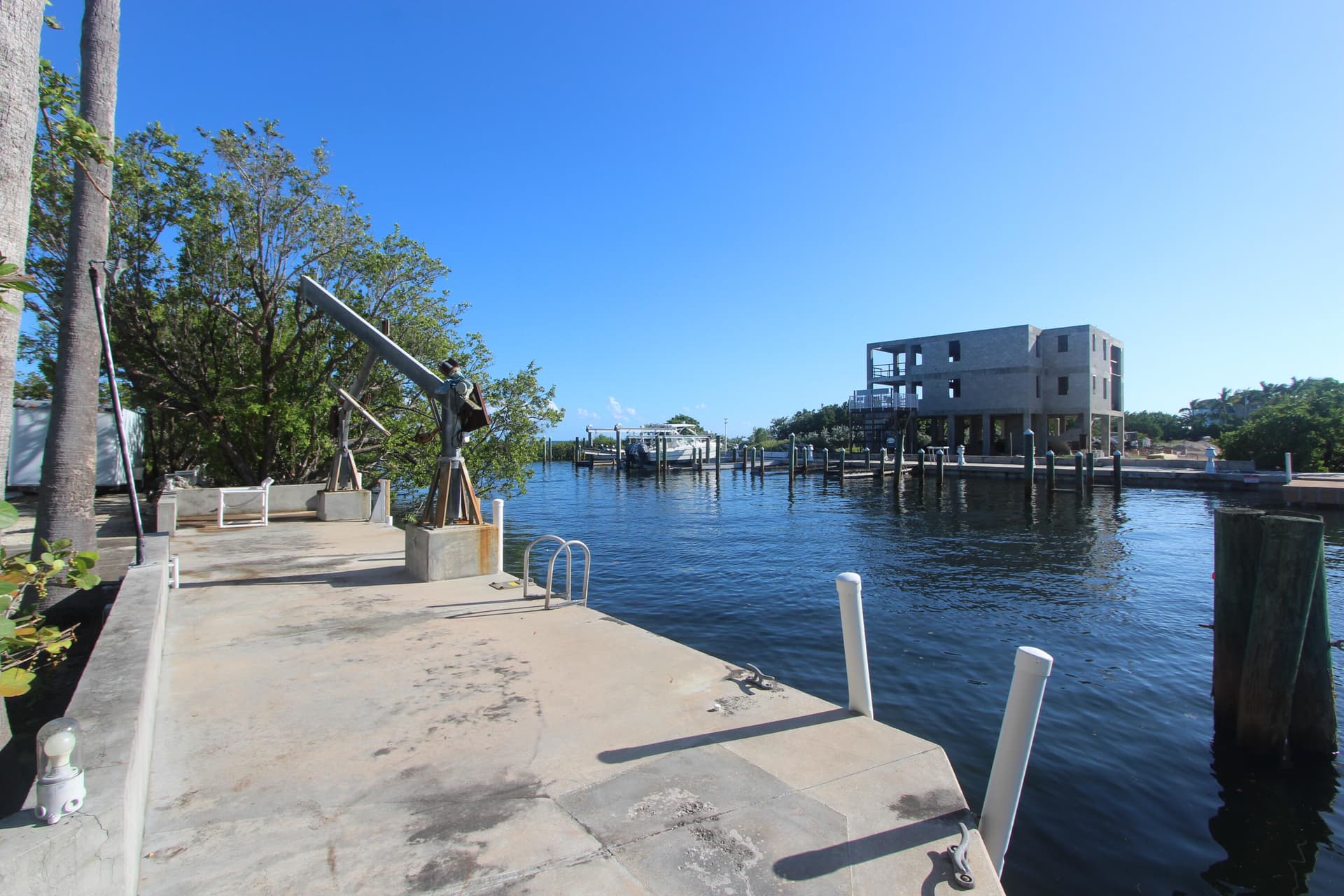 80 Ocean Front Drive photo 25