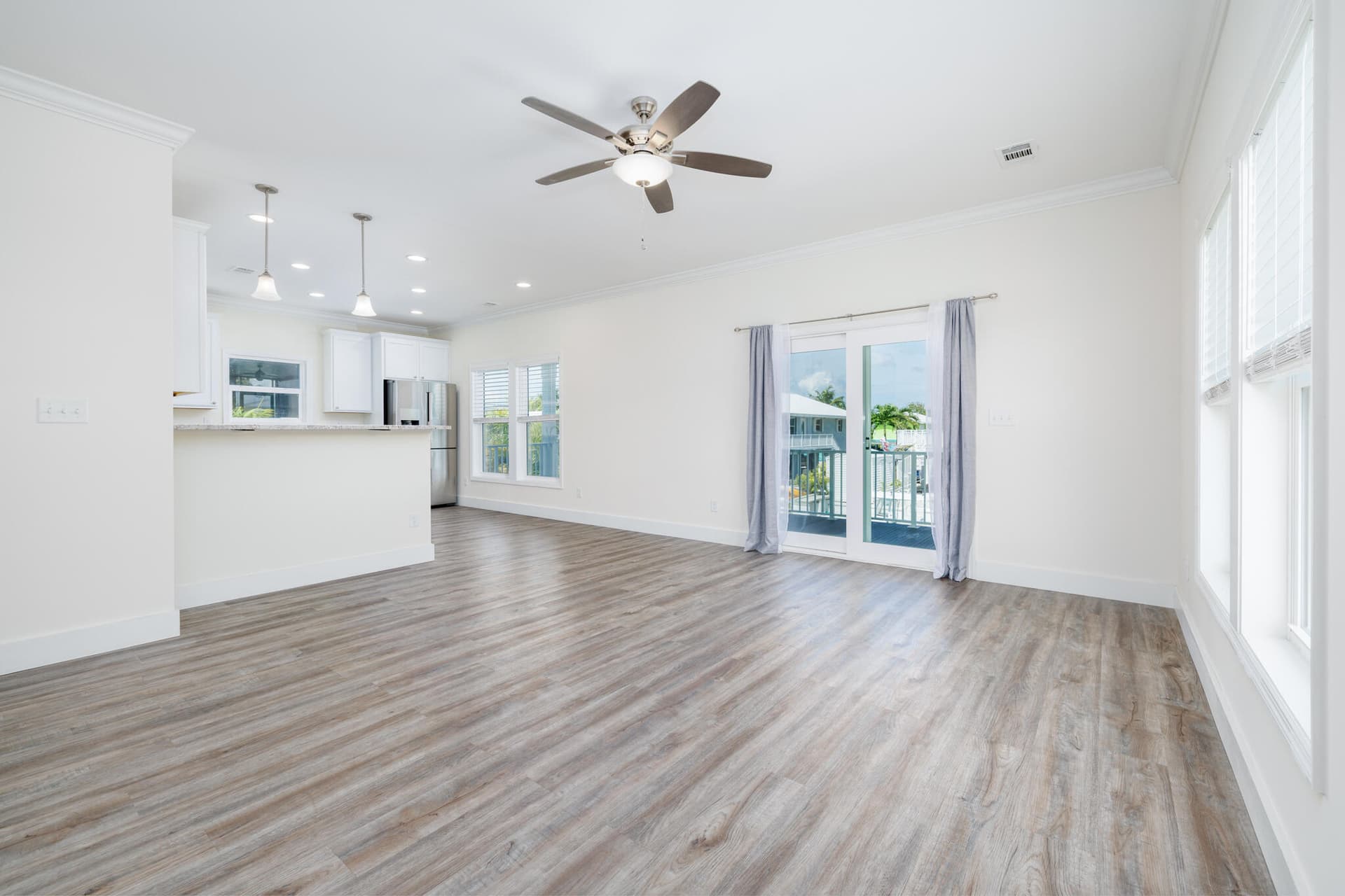29667 Flying Cloud Avenue photo 8
