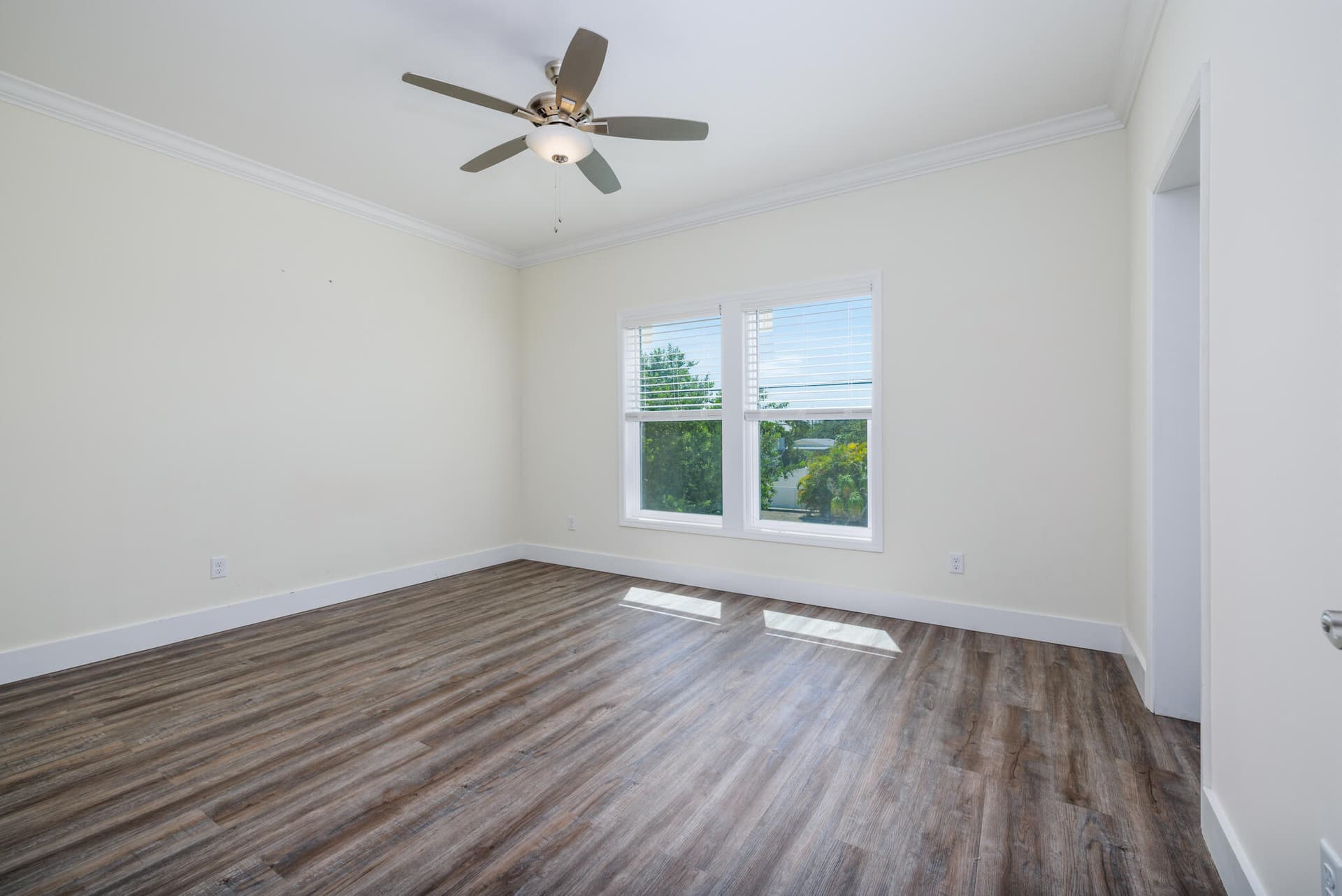 29667 Flying Cloud Avenue photo 20