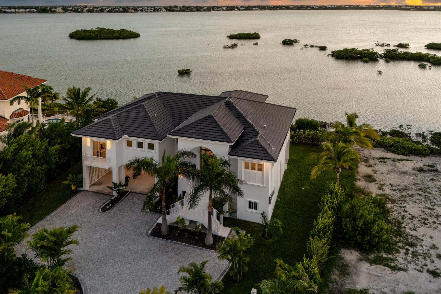 58 Cannon Royal Drive photo 1