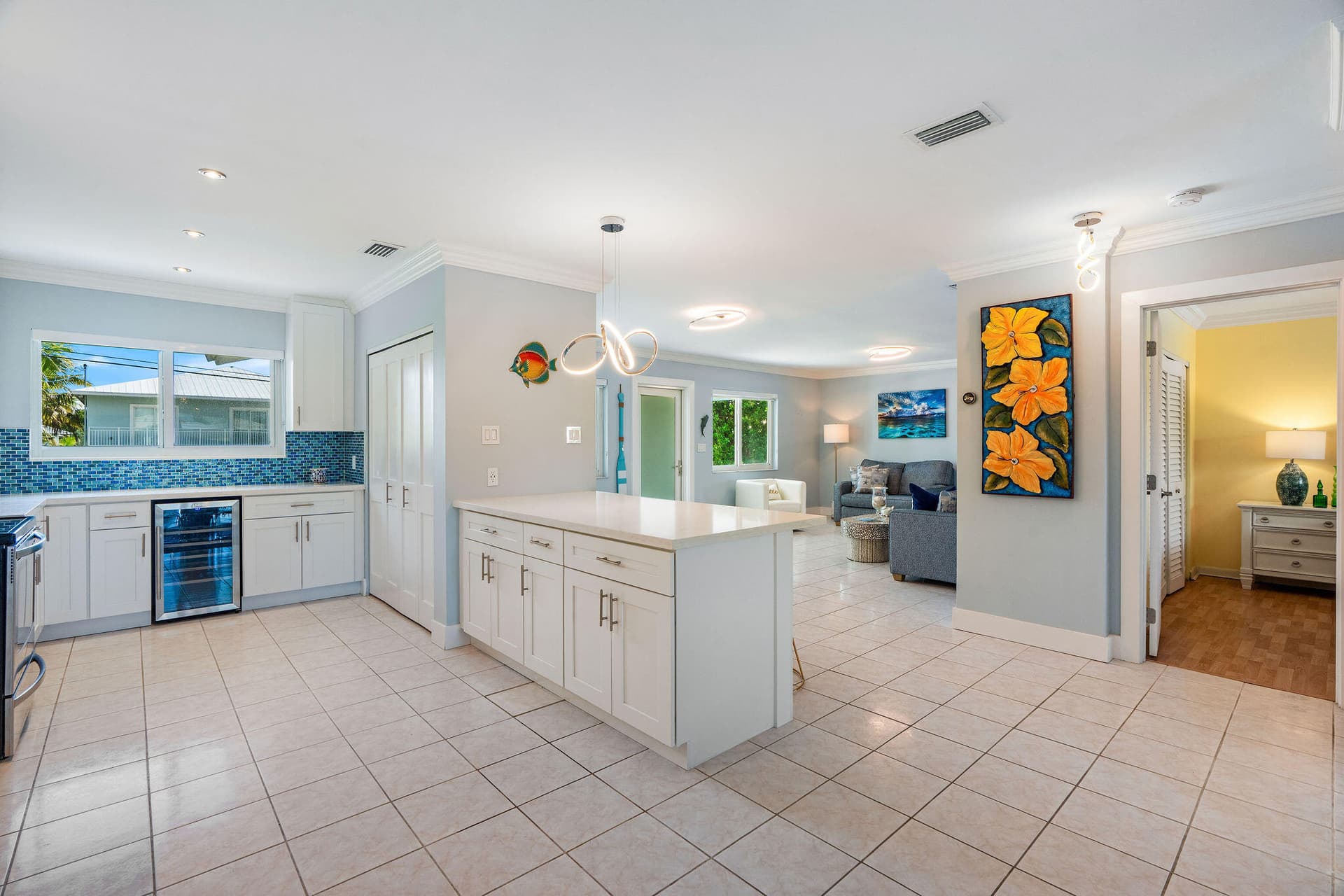130 Lorelane Place photo 10