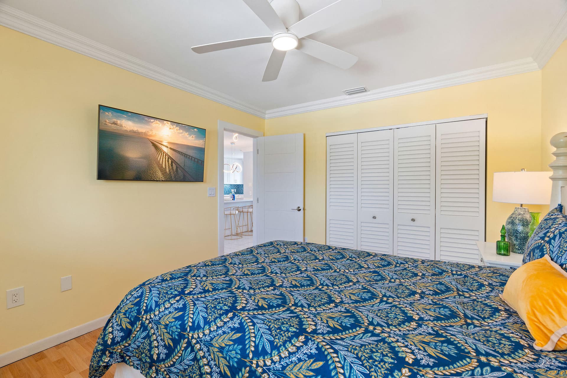 130 Lorelane Place photo 16