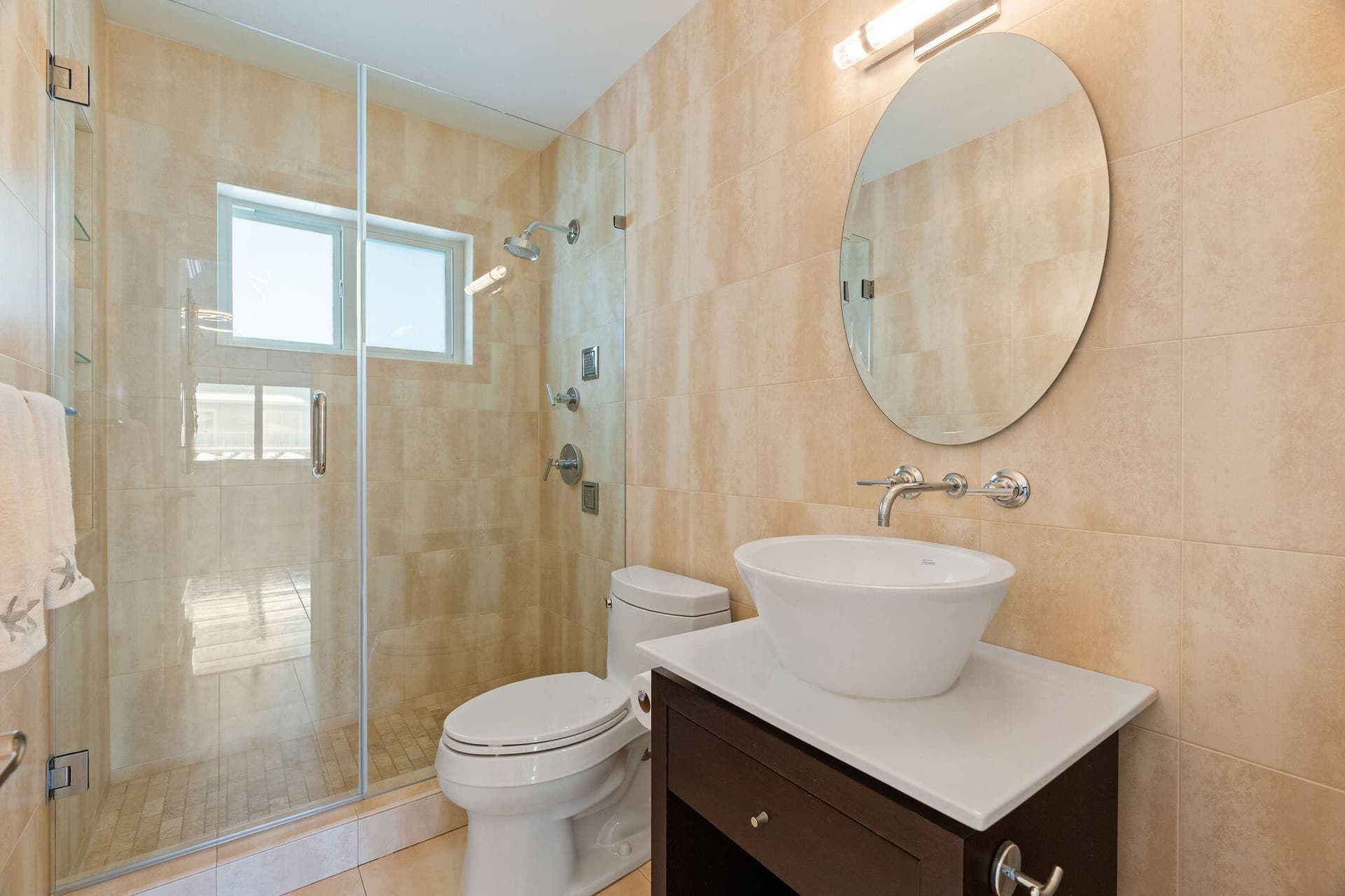 130 Lorelane Place photo 15
