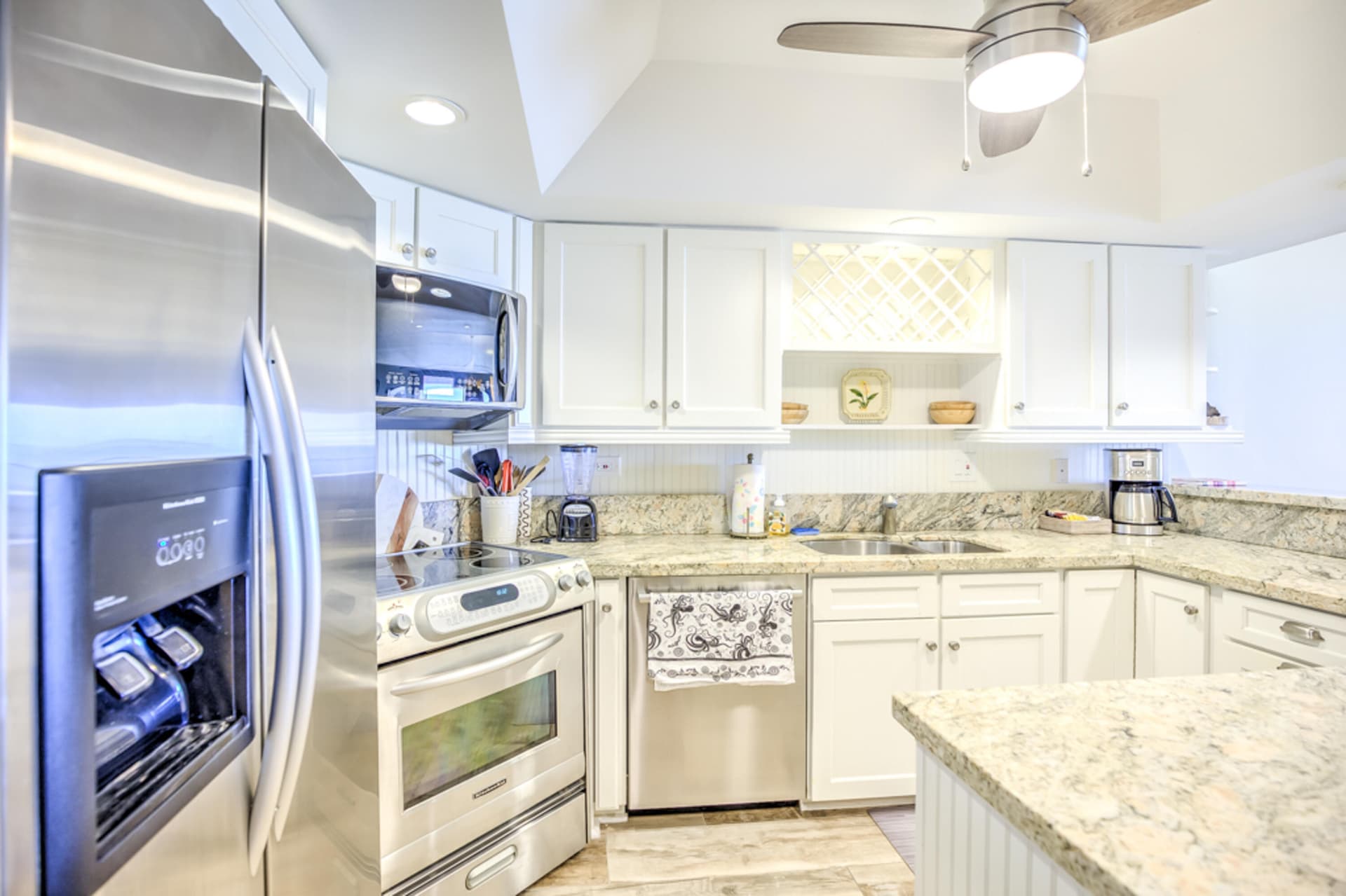 1133 W Ocean Drive 4 photo 19