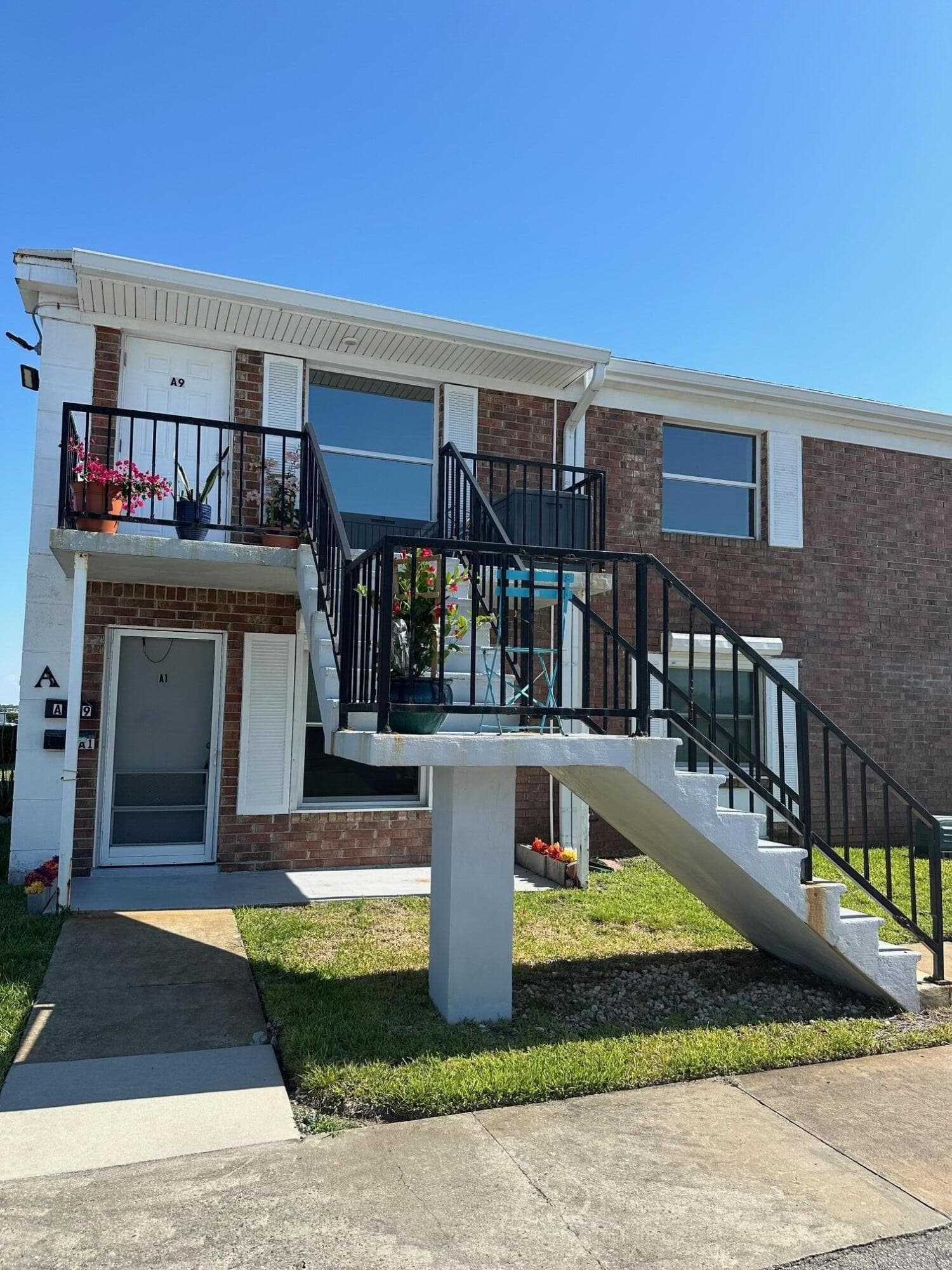 190 E Olmstead Drive A1 photo 1