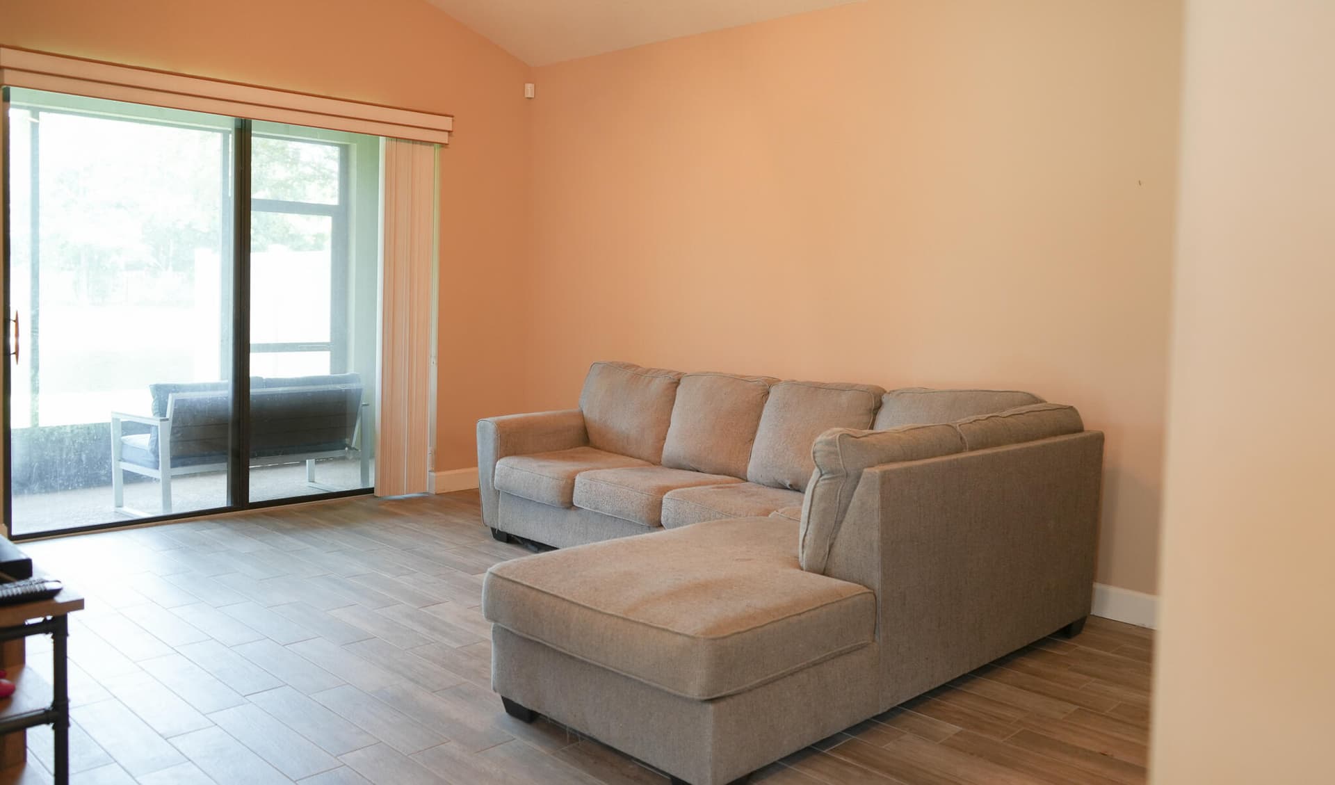 283 Murano Drive photo 5