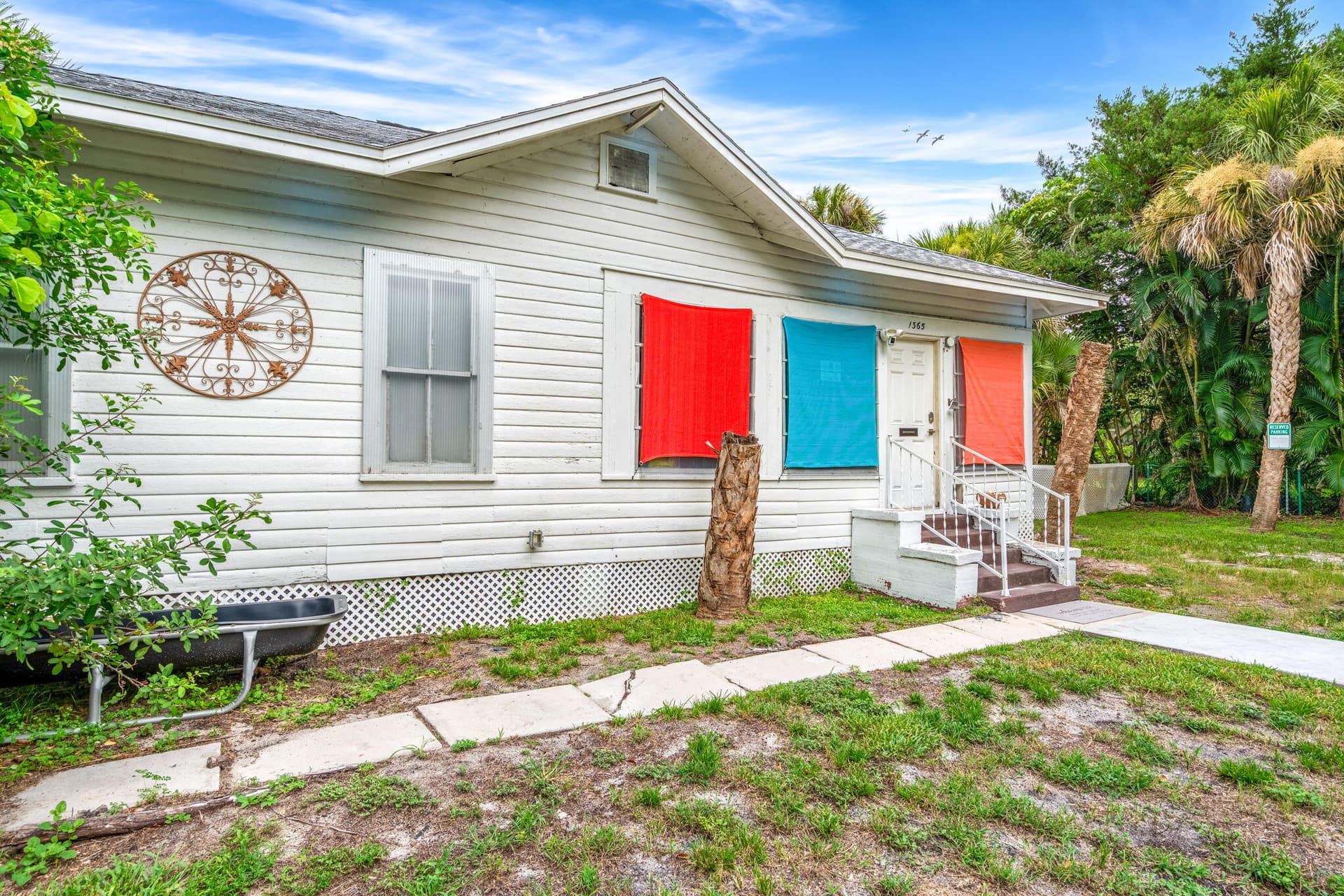 1365 Pineapple Avenue photo 21