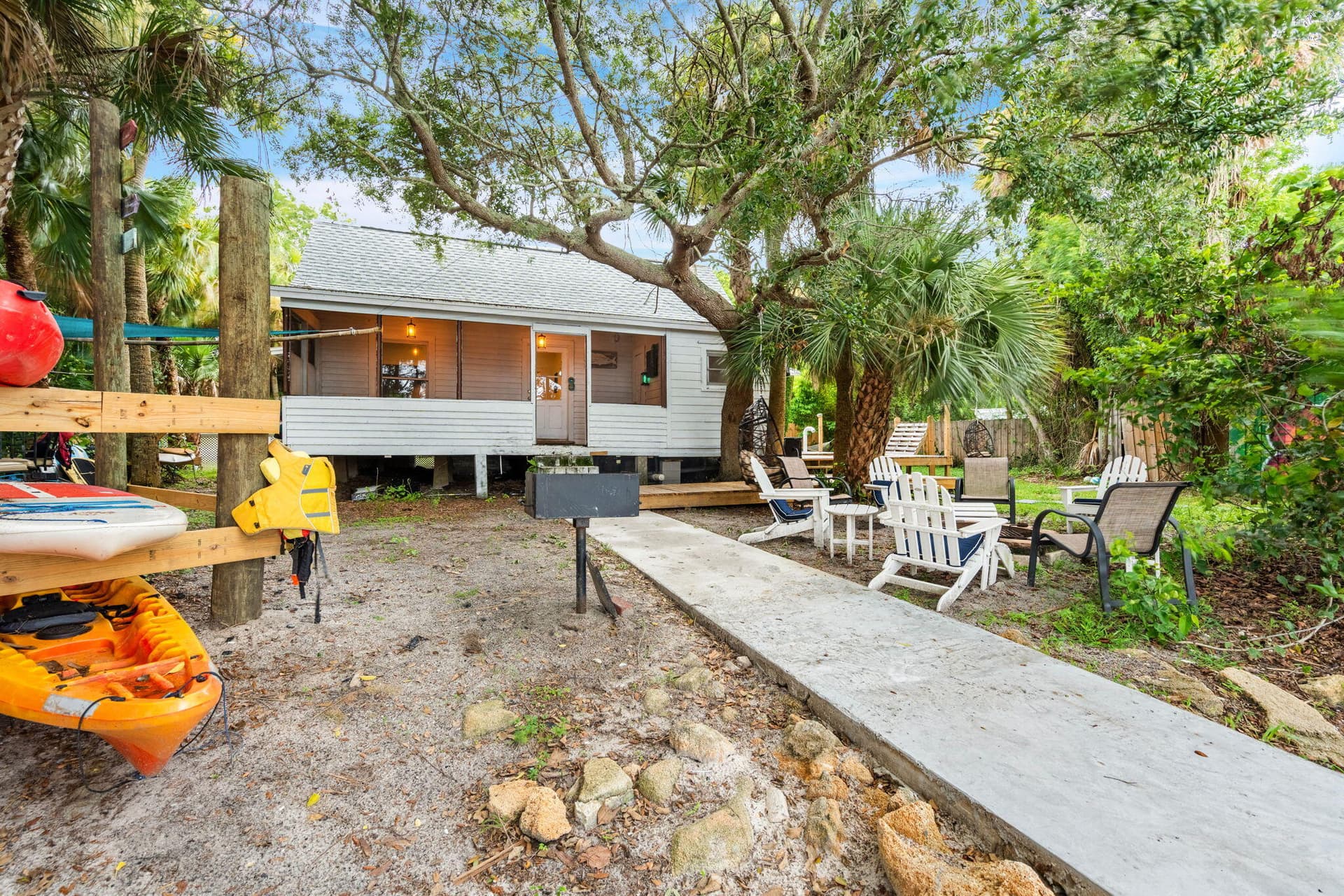 1365 Pineapple Avenue photo 13