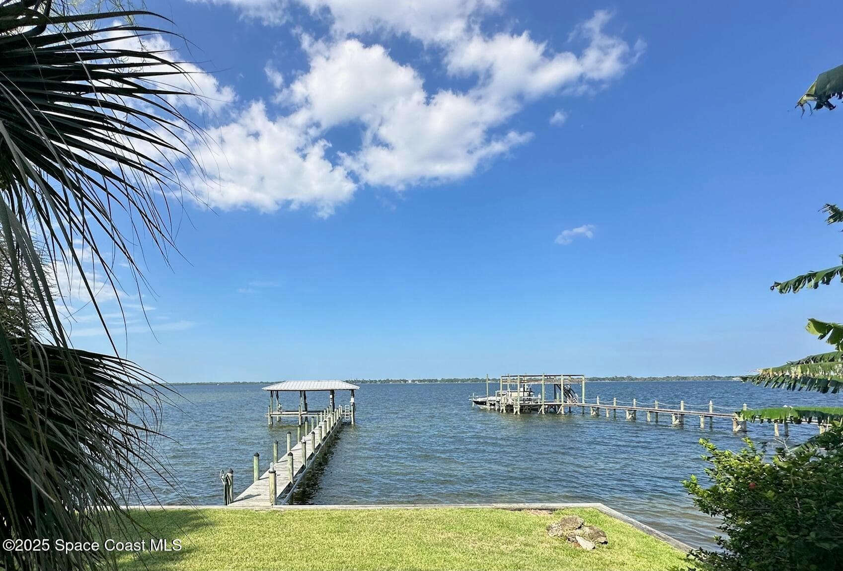 1613 N Indian River Drive photo 9