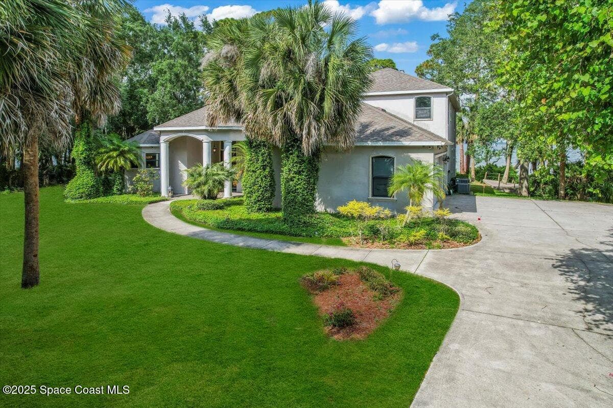 6340 N Highway 1 photo 2