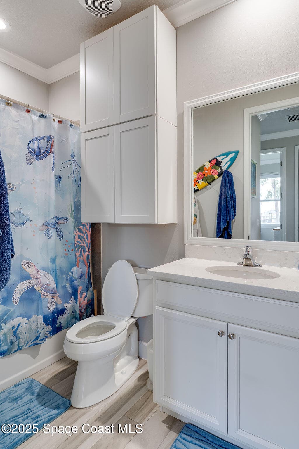 5250 Riveredge Drive photo 21