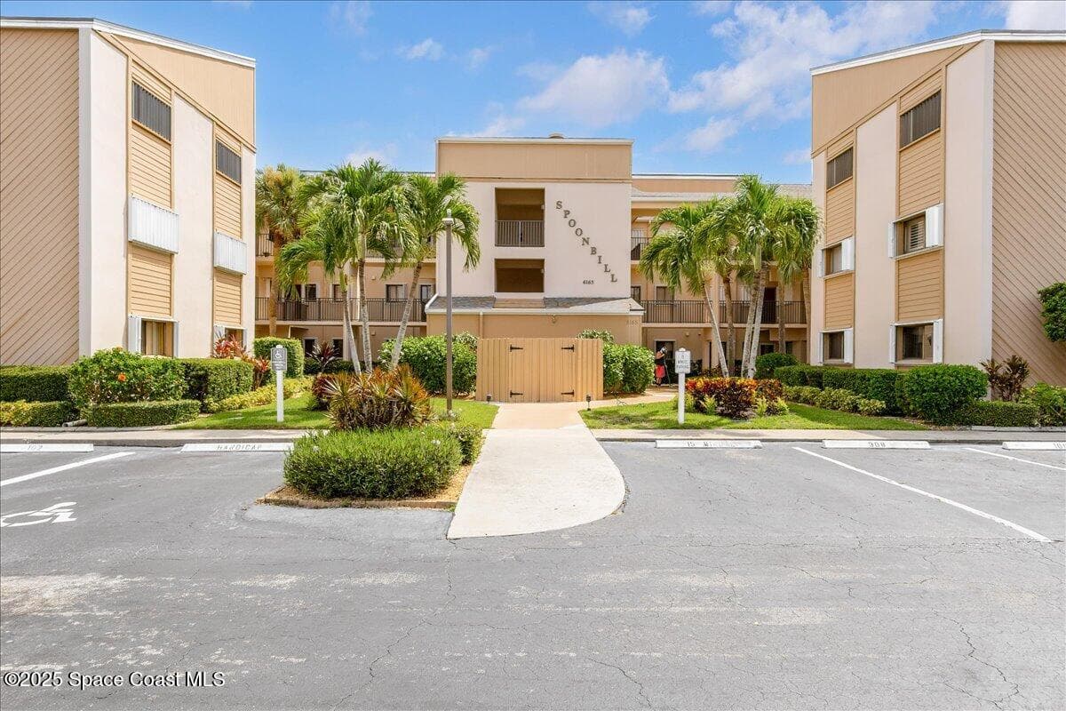6165 S Mirror Lake Drive 103 photo 1
