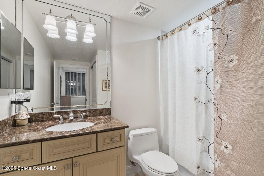 4180 N Hwy A1a 305b photo 15