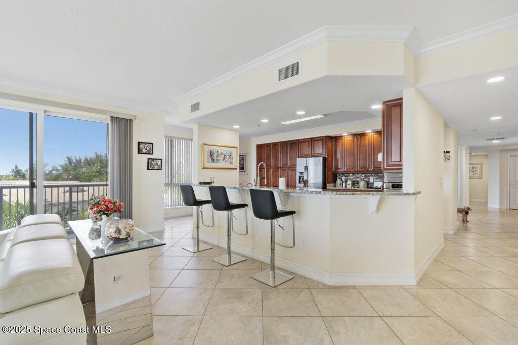 4180 N Hwy A1a 305b photo 6