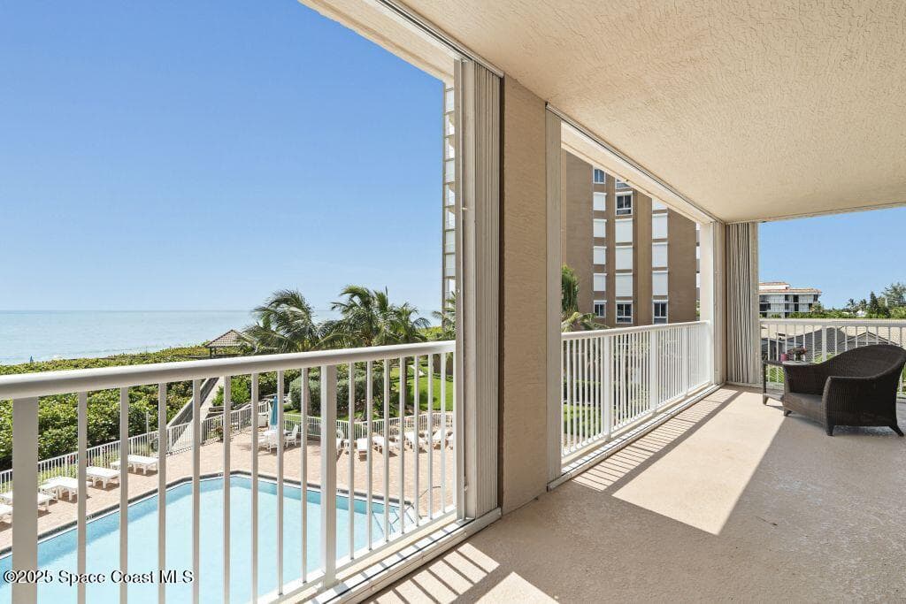 4180 N Hwy A1a 305b photo 20