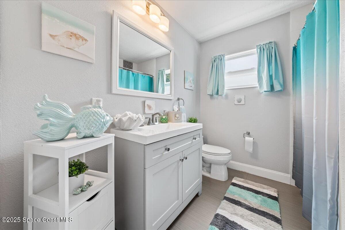 573 Wimbrow Drive photo 21