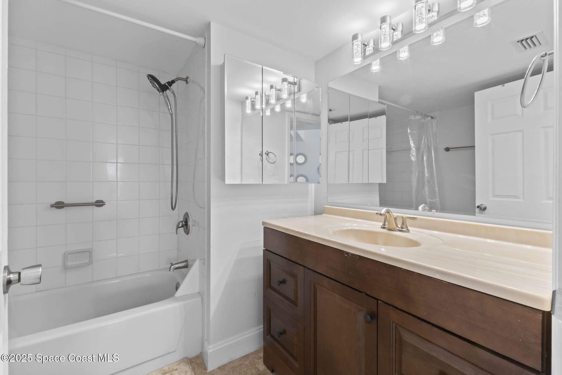 1907 Aynsley Way 321 photo 16