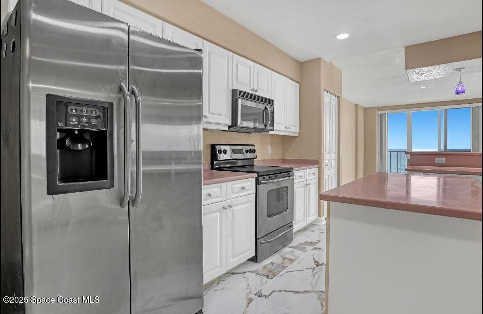 2065 Highway A1a 1505a photo 14