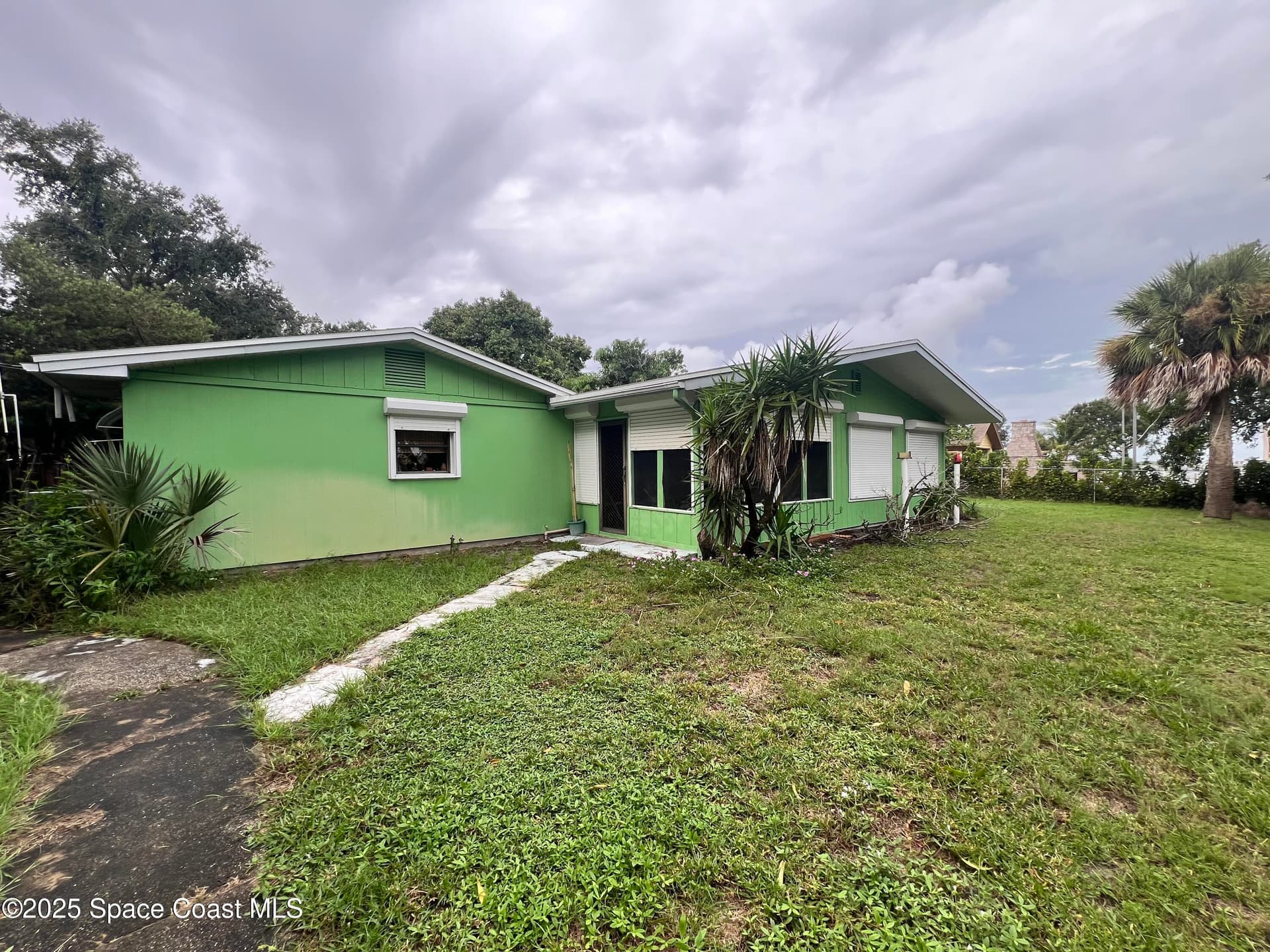 8810 S Tropical Trail photo 7