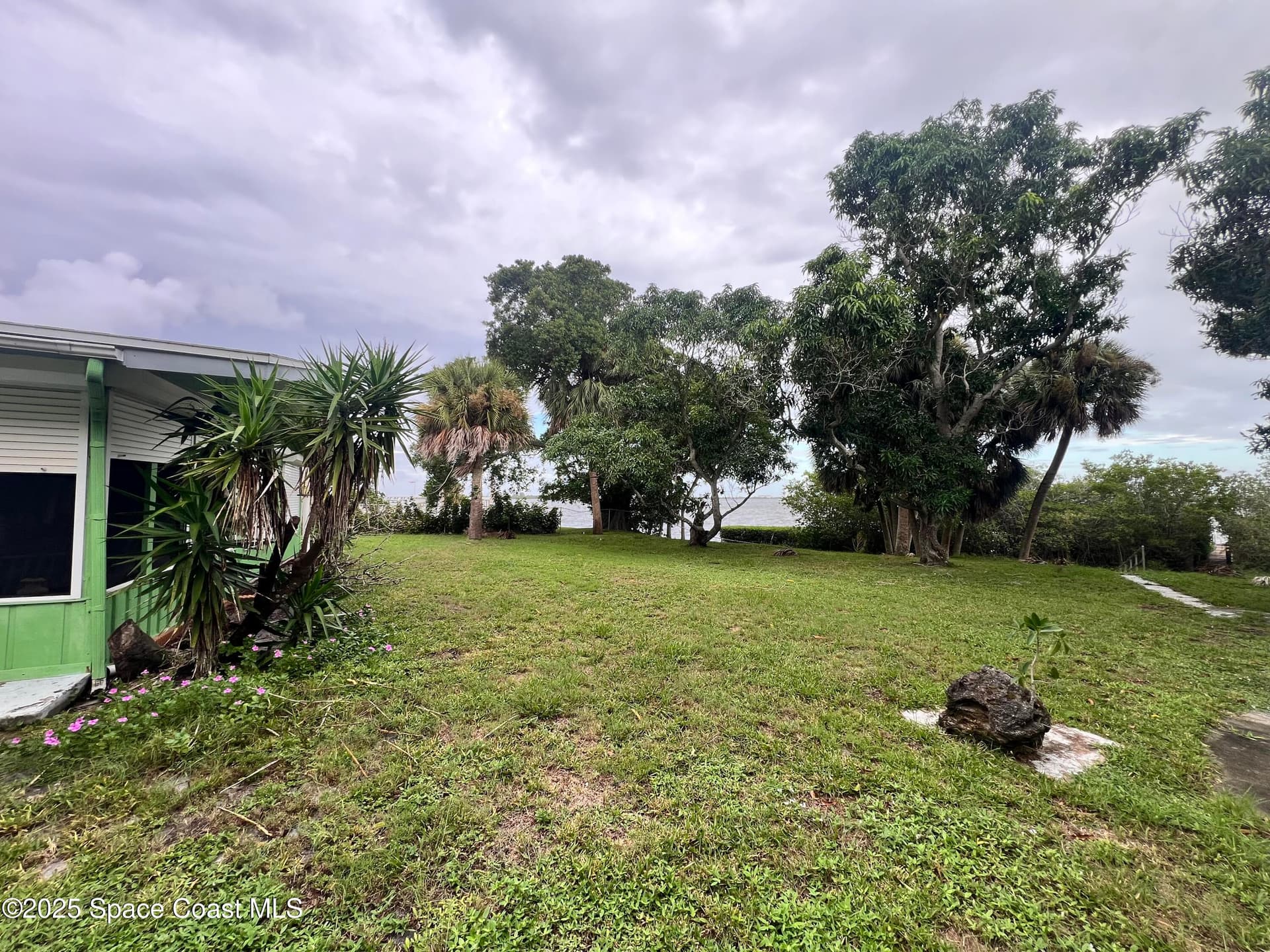 8810 S Tropical Trail photo 8