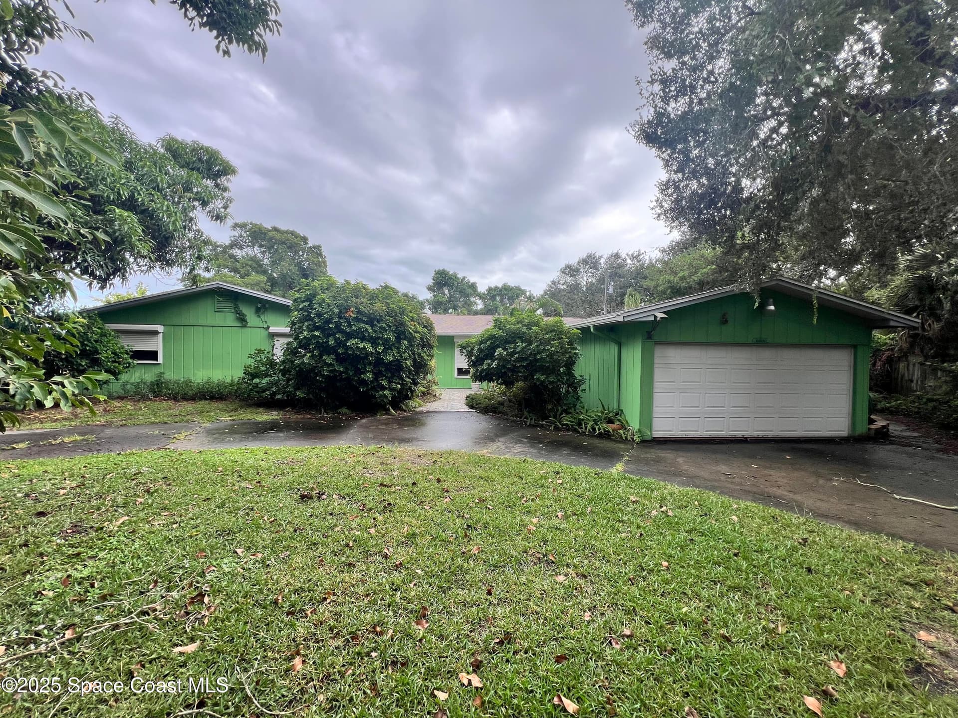 8810 S Tropical Trail photo 2