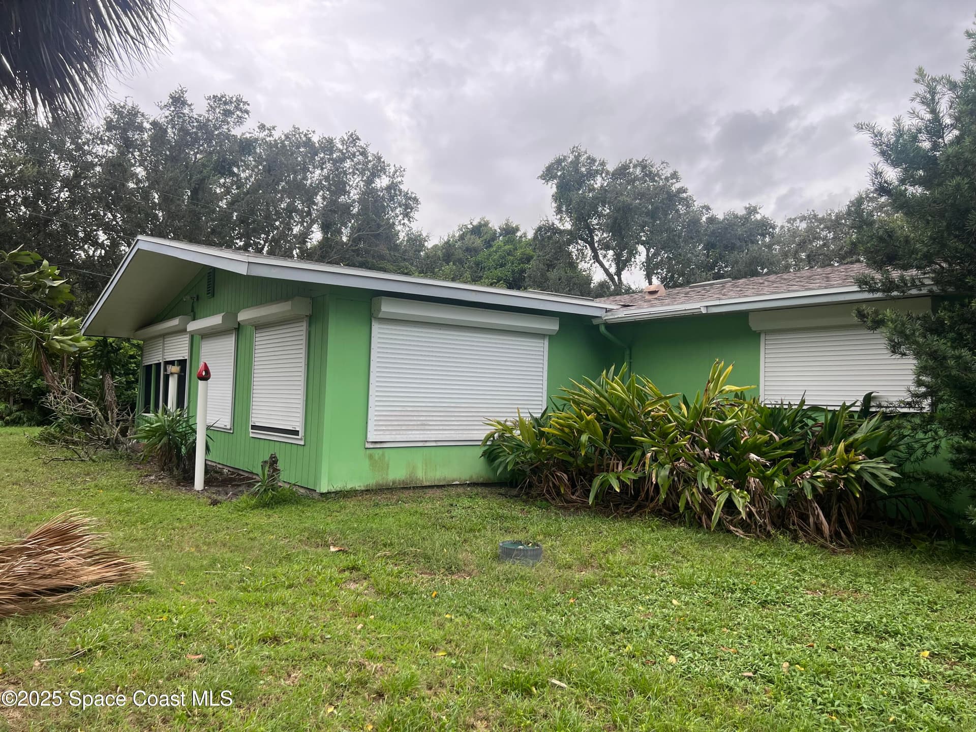 8810 S Tropical Trail photo 12