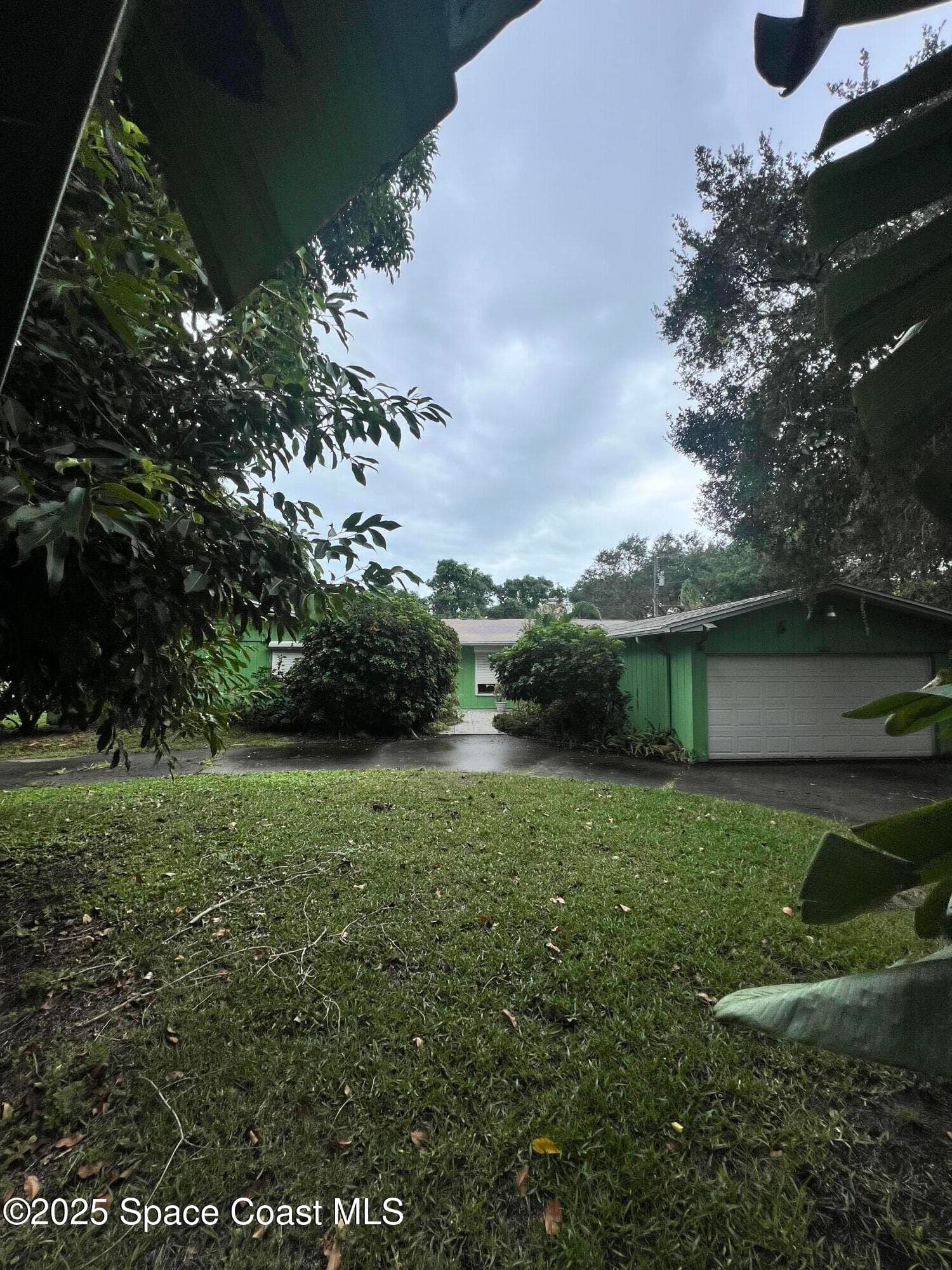 8810 S Tropical Trail photo 9
