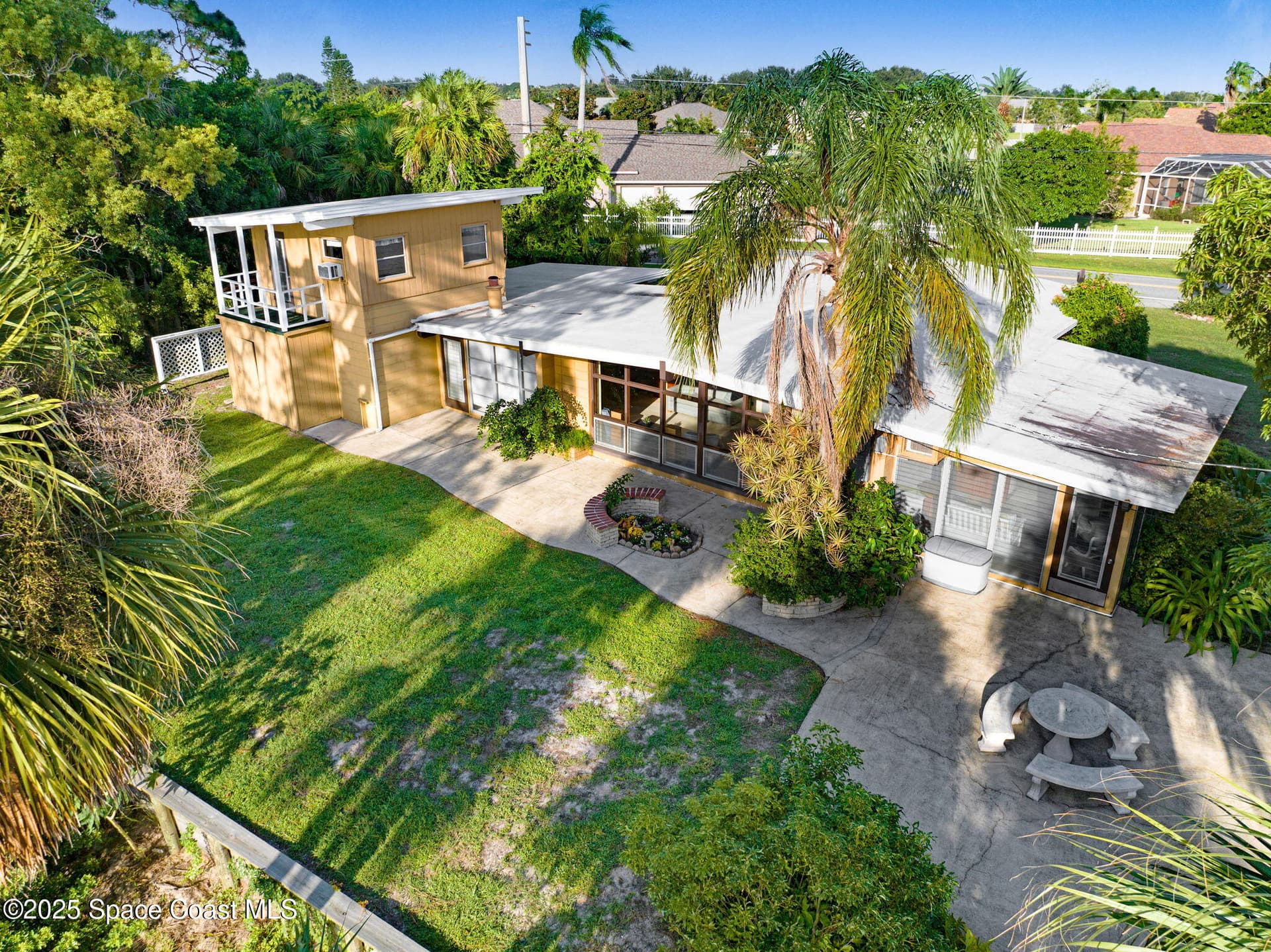 2885 S Tropical Trail photo 12