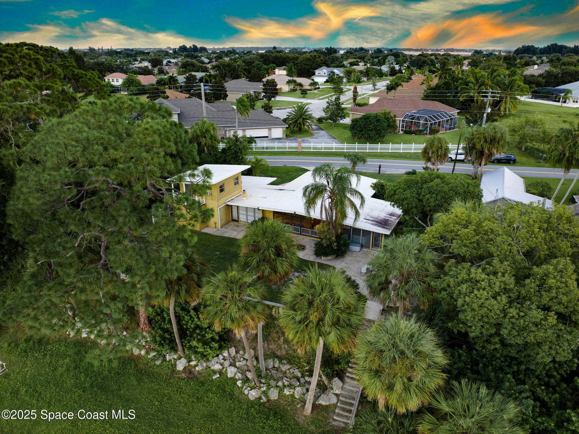 2885 S Tropical Trail photo 15