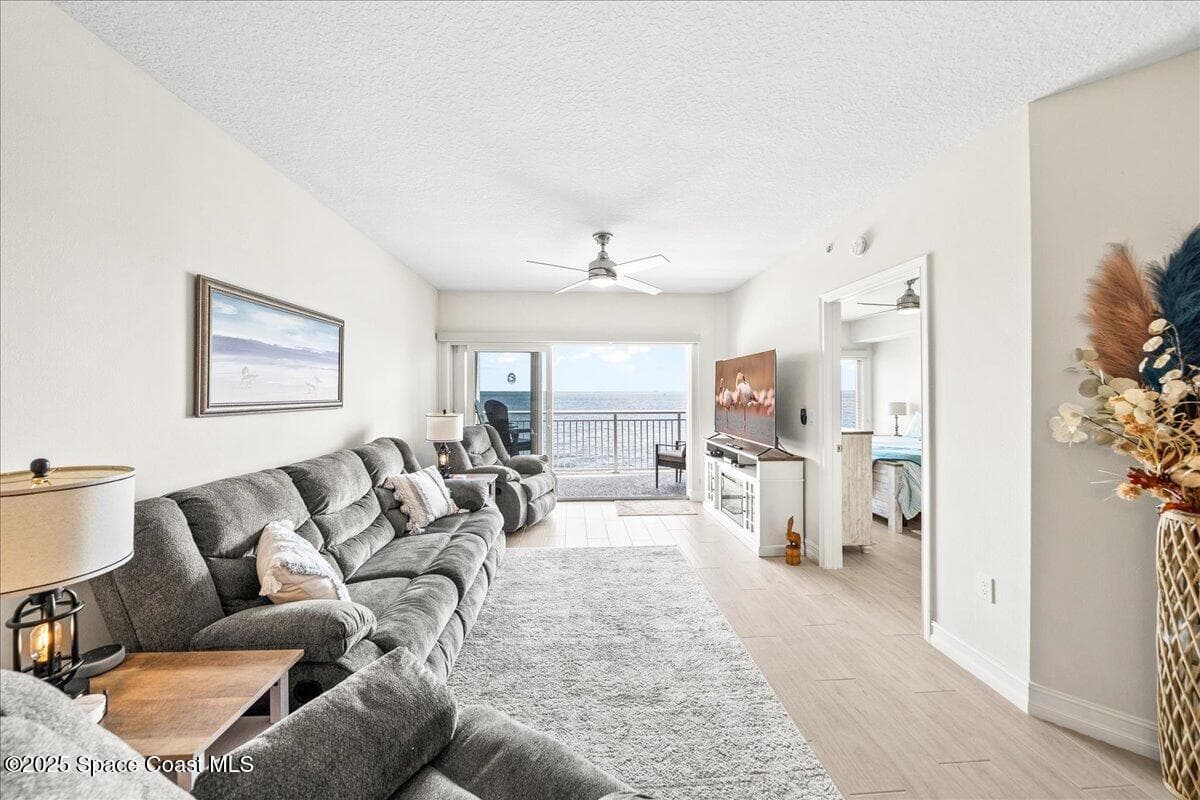 1805 Riverside Drive 206 photo 16