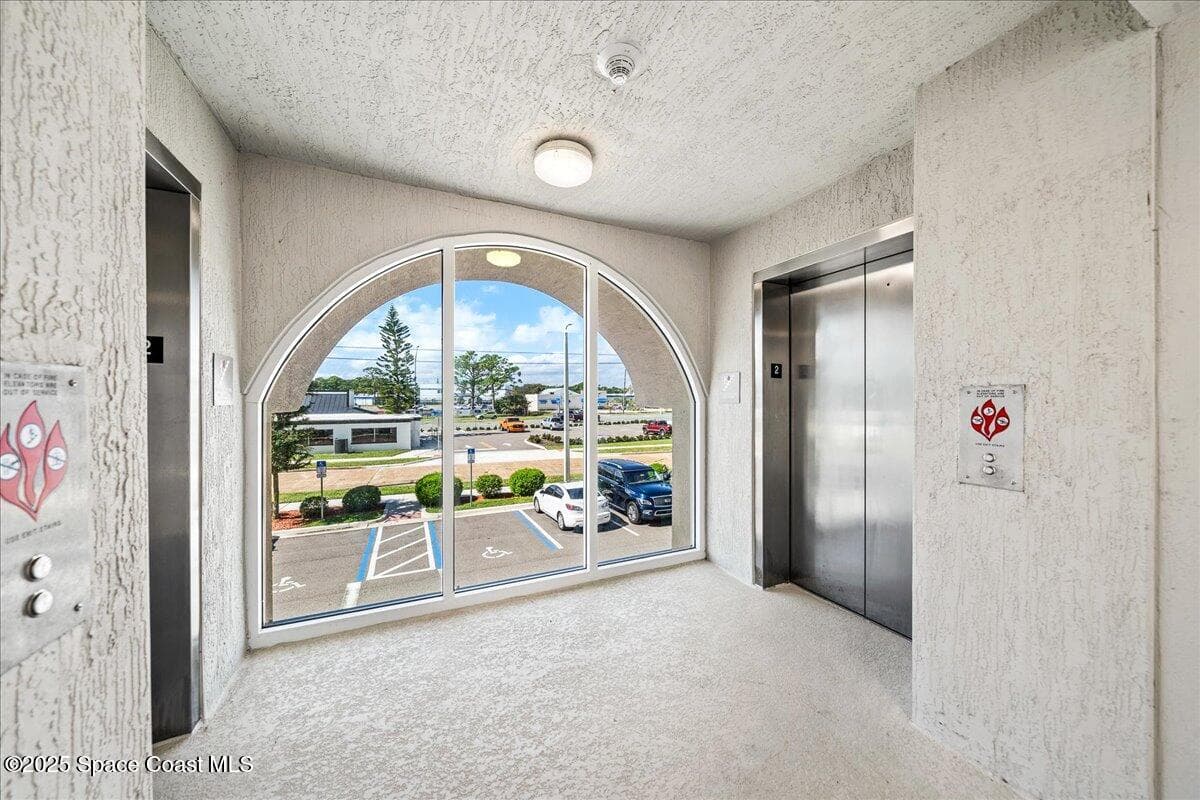 1805 Riverside Drive 206 photo 5