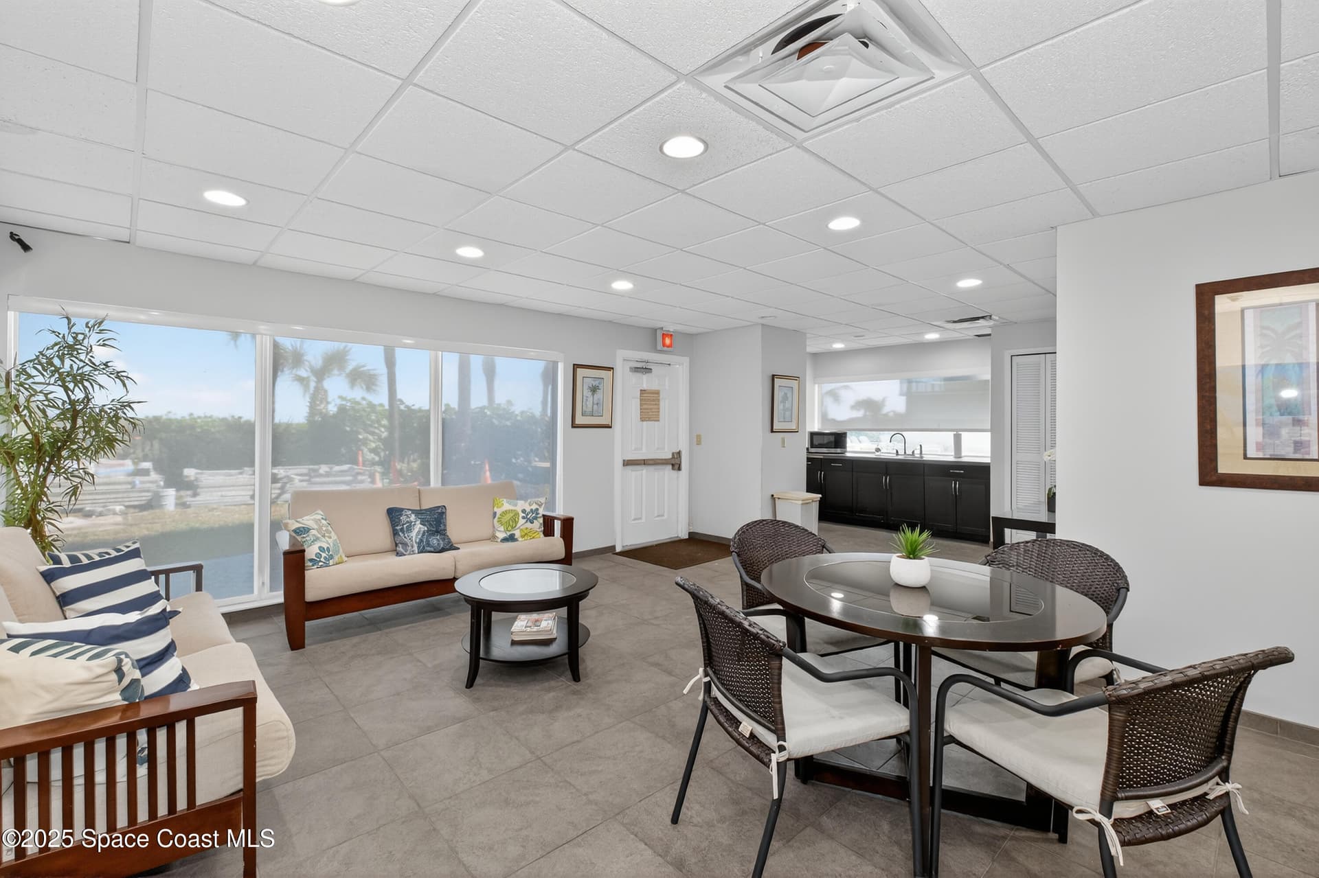 2727 N Highway A1a 501 photo 13