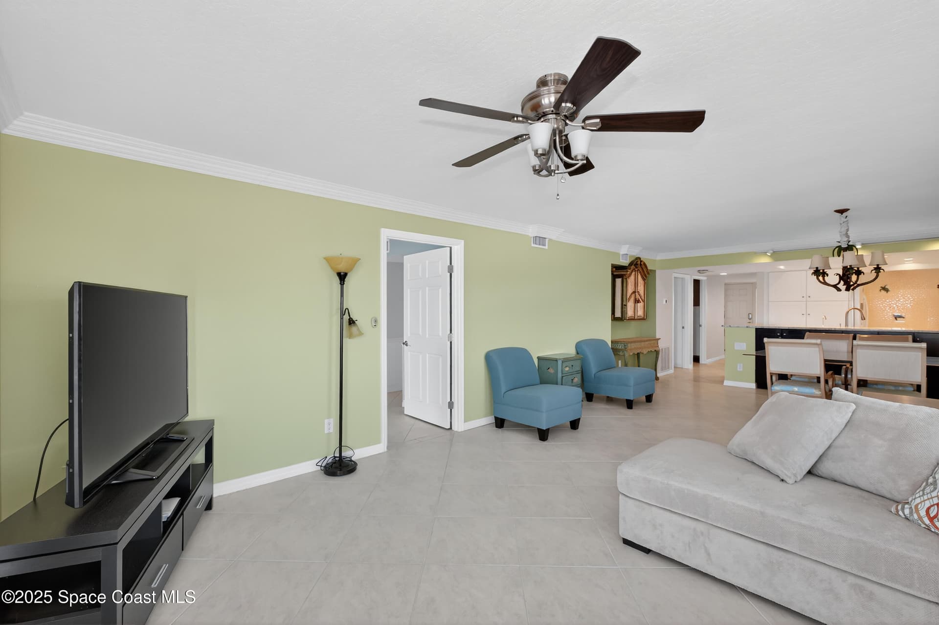 2727 N Highway A1a 501 photo 15