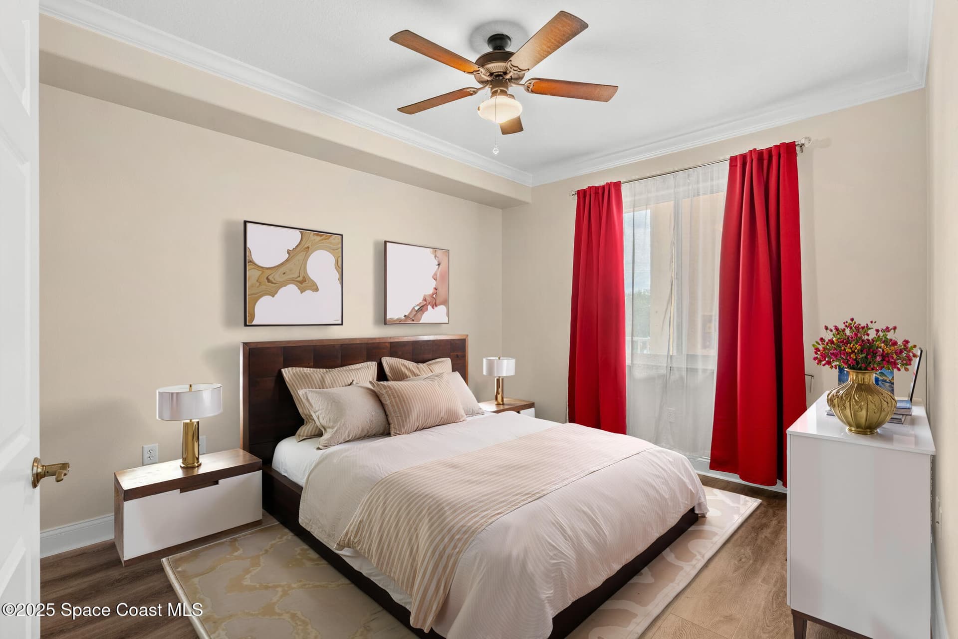 4007 N Harbor City Boulevard 402 photo 6