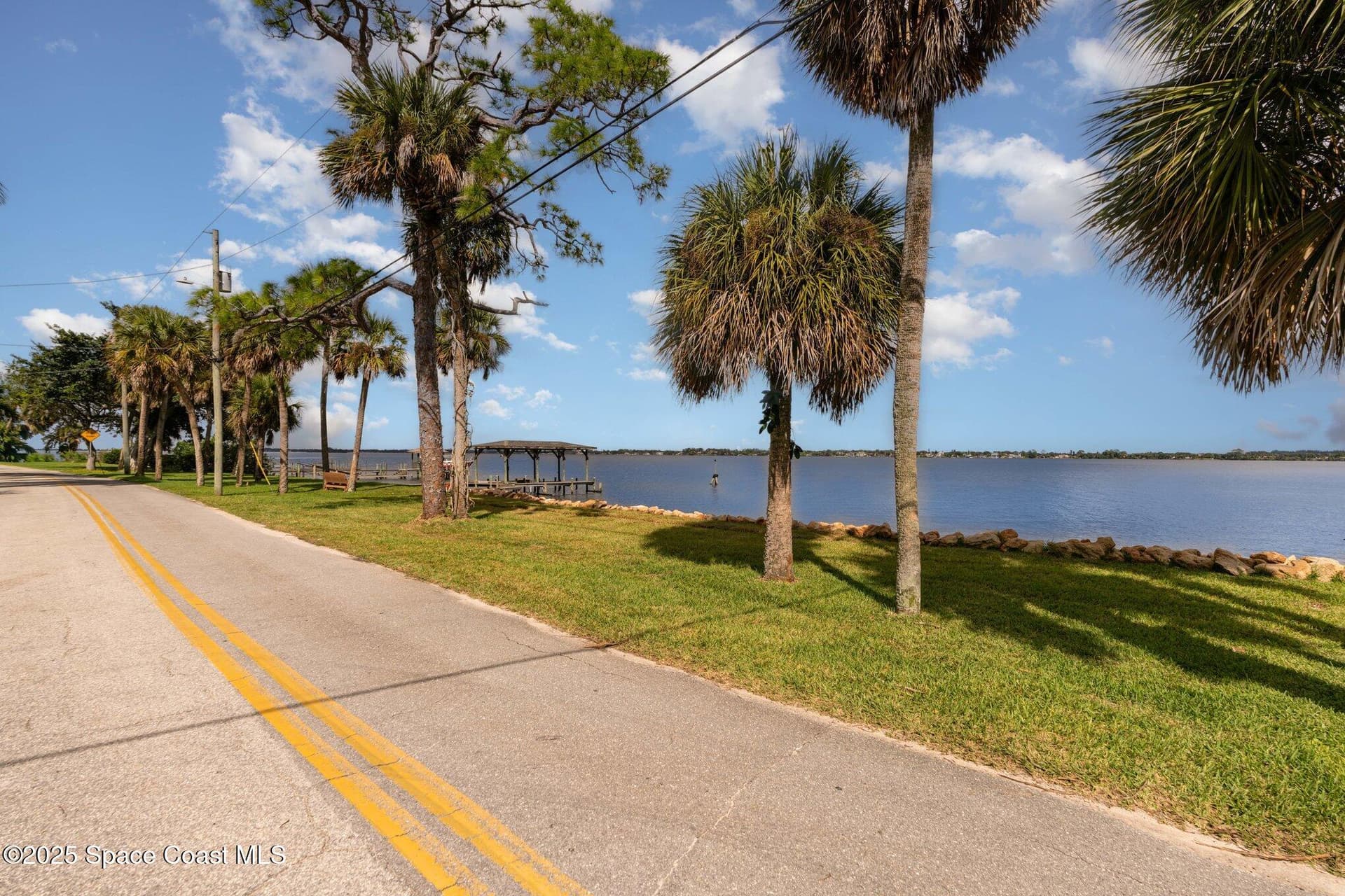 1863 Rockledge Drive photo 13