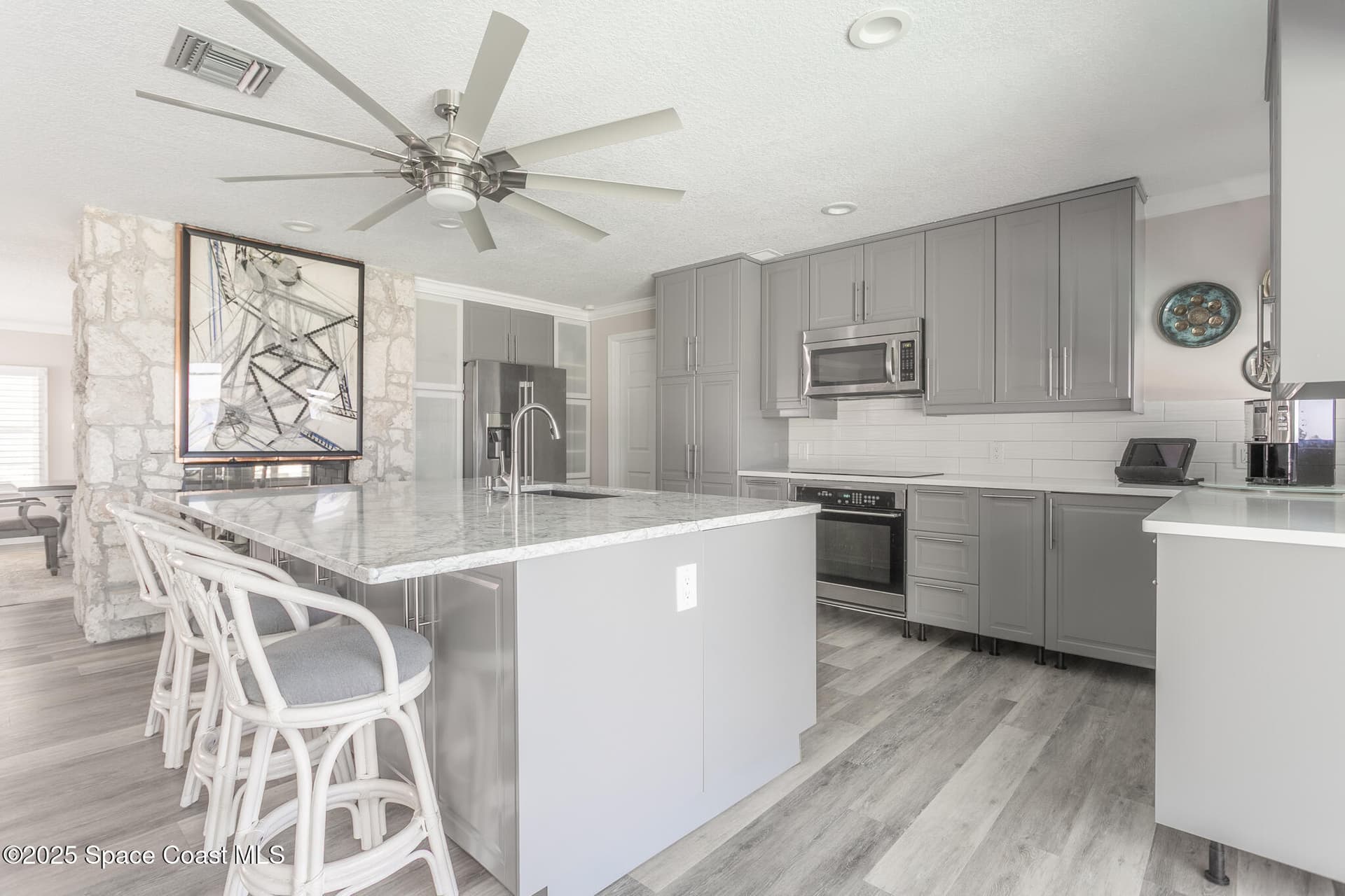 2741 Newfound Harbor Drive photo 10