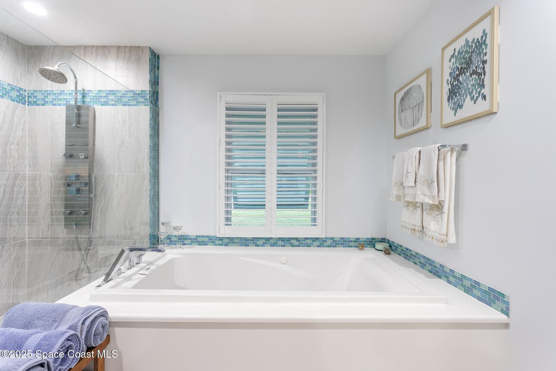 2741 Newfound Harbor Drive photo 16
