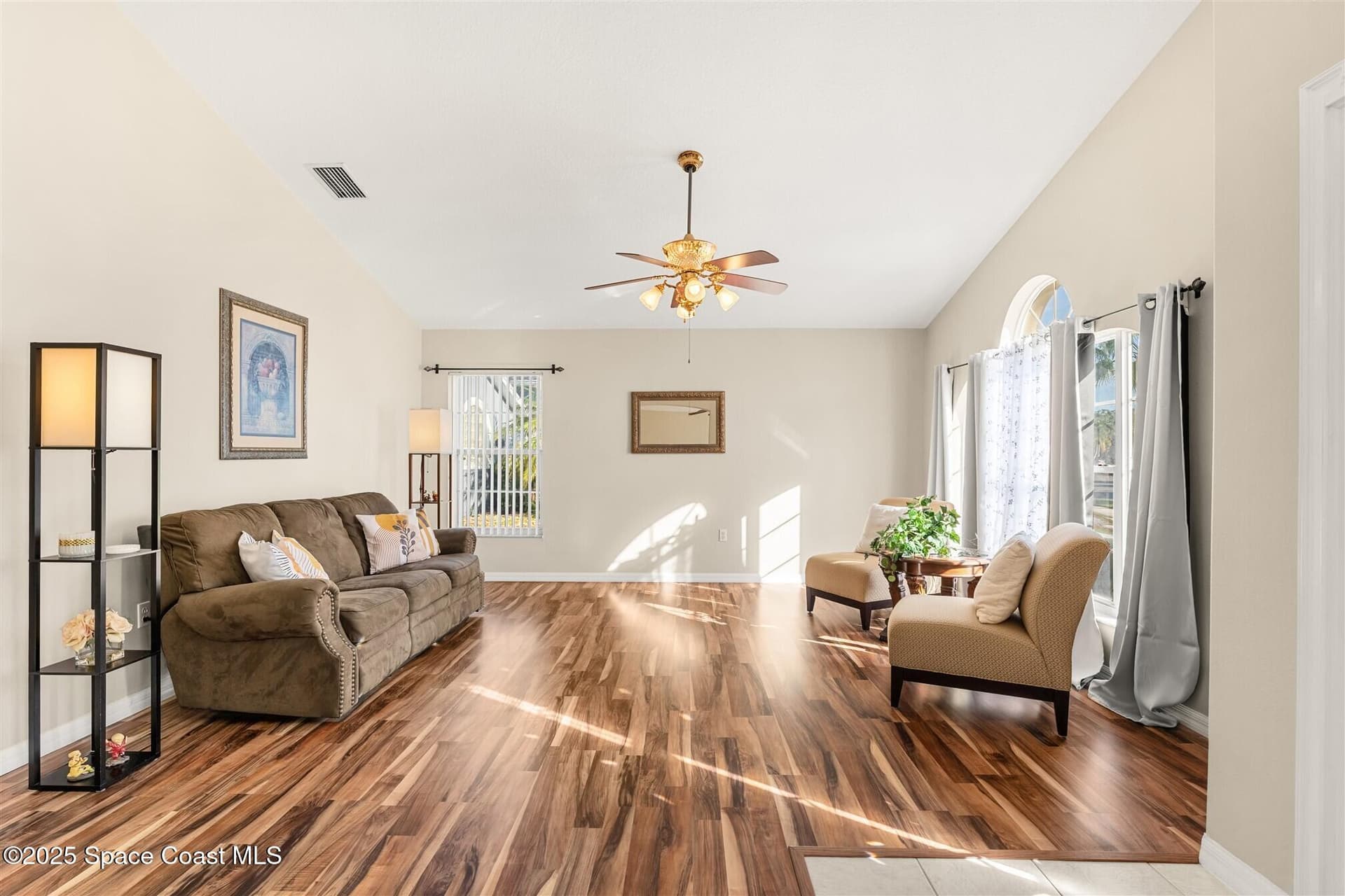 5188 Wexford Drive photo 7