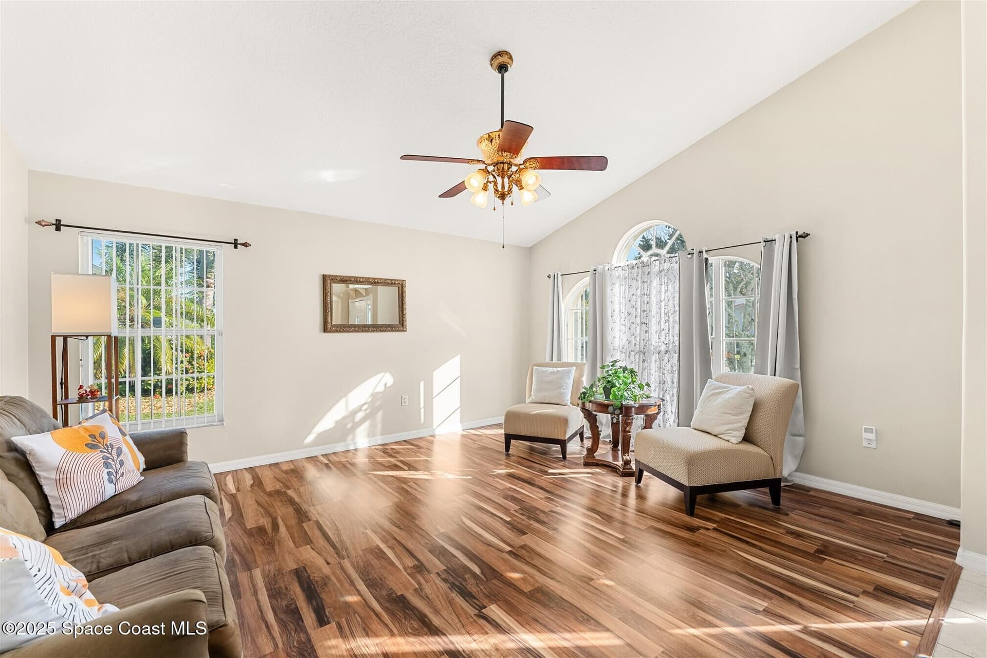 5188 Wexford Drive photo 8