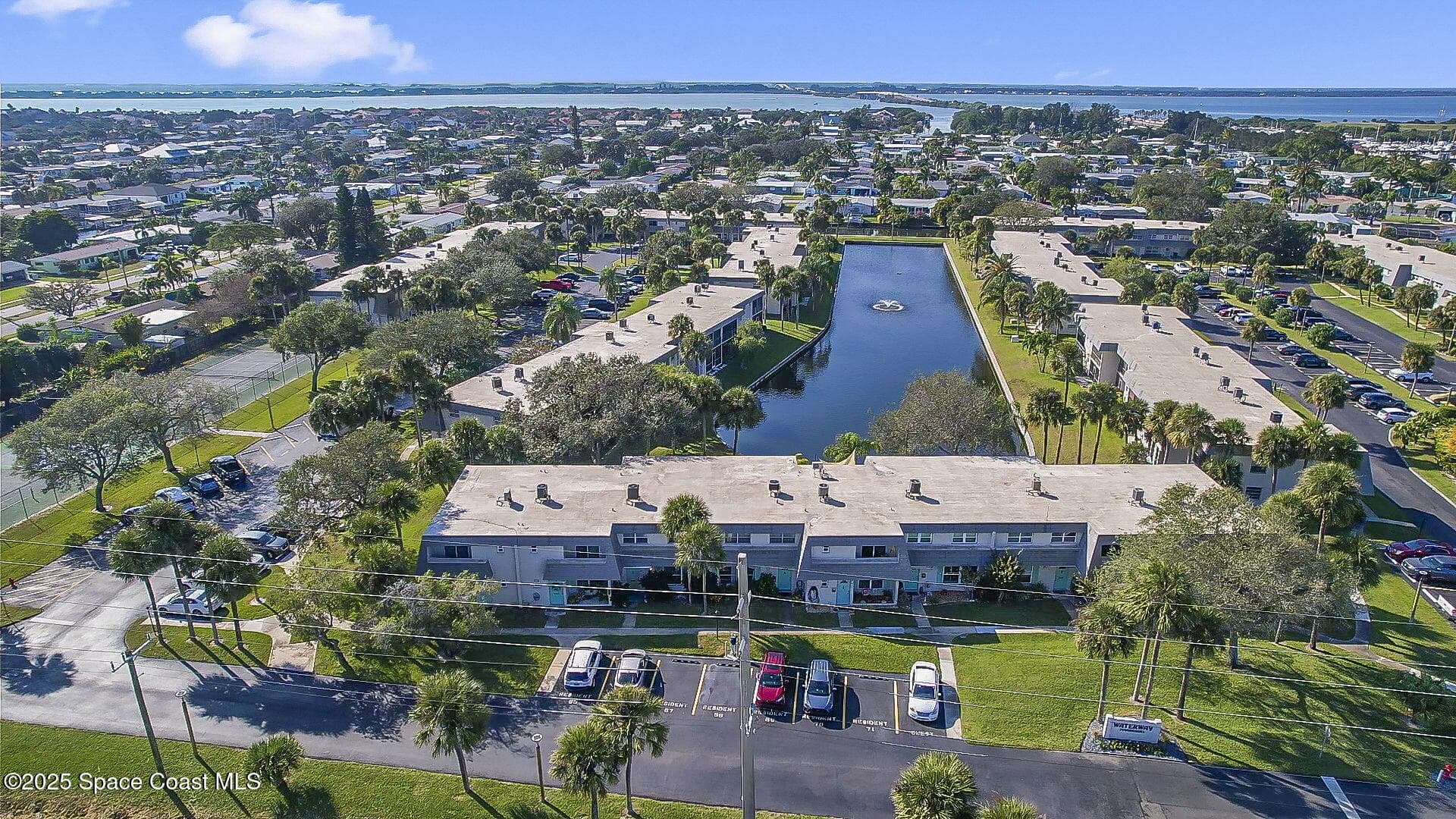 407 Ibis Lane 4-6 photo 2