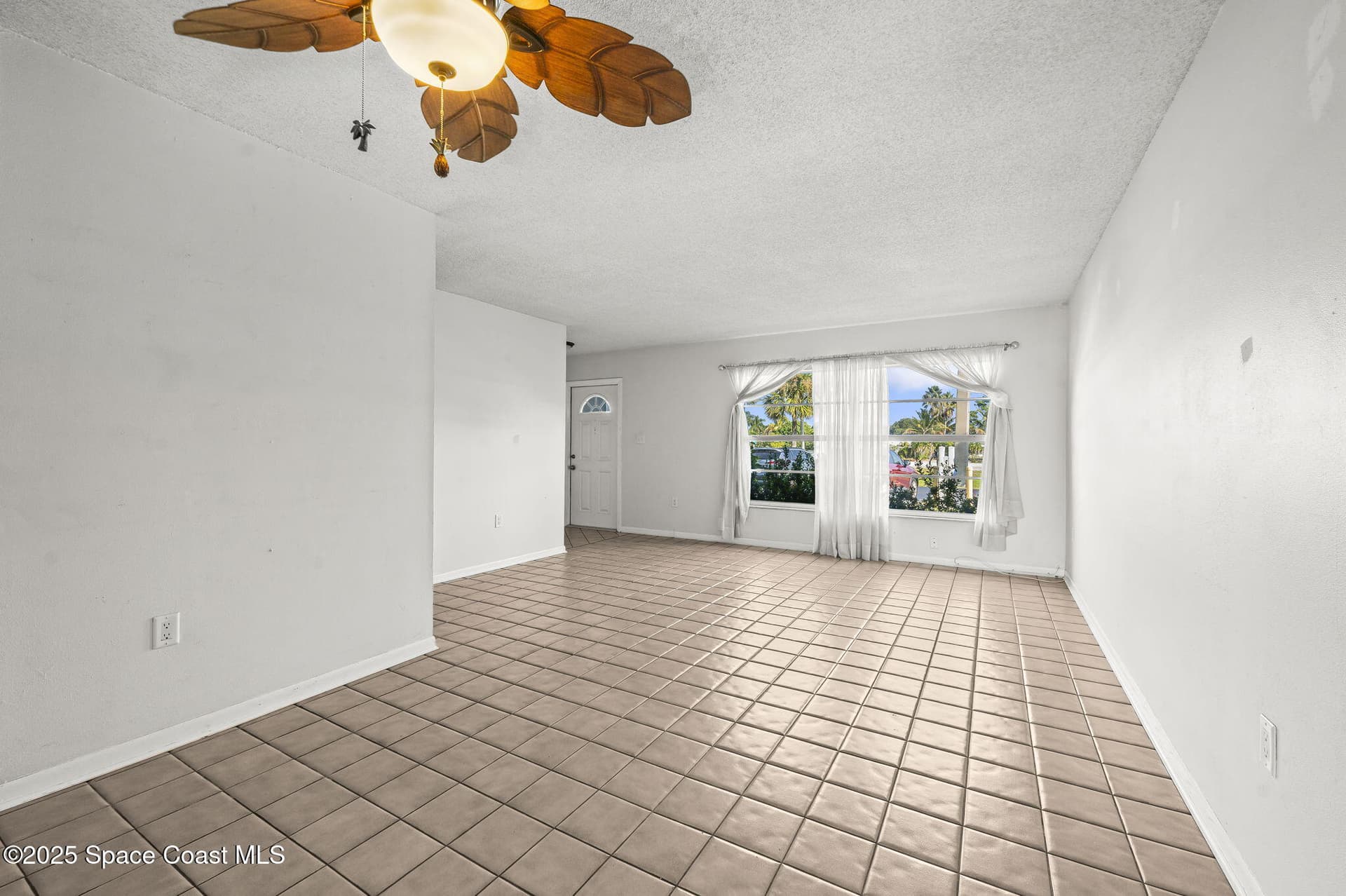 407 Ibis Lane 4-6 photo 7