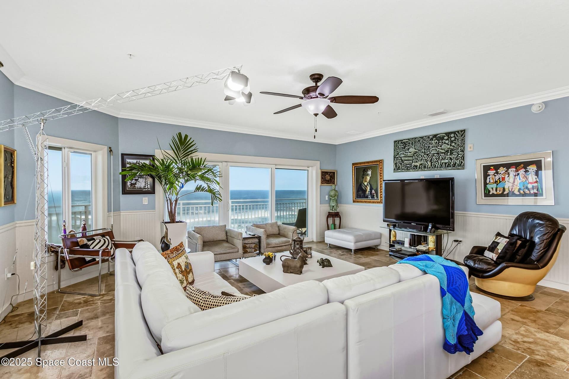 1125 N Highway A1A 501 photo 12