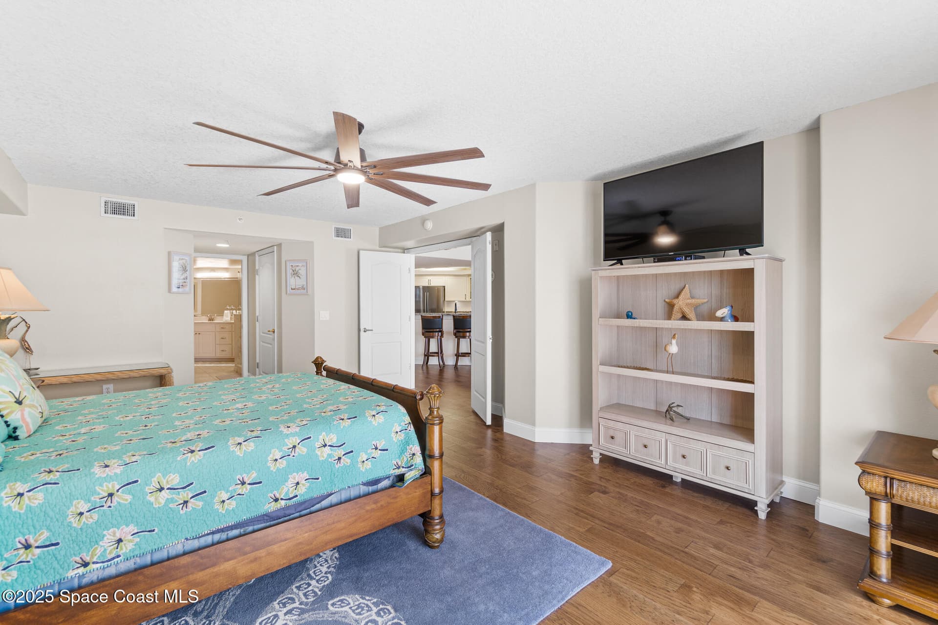 8934 Puerto Del Rio Drive 8304 photo 12