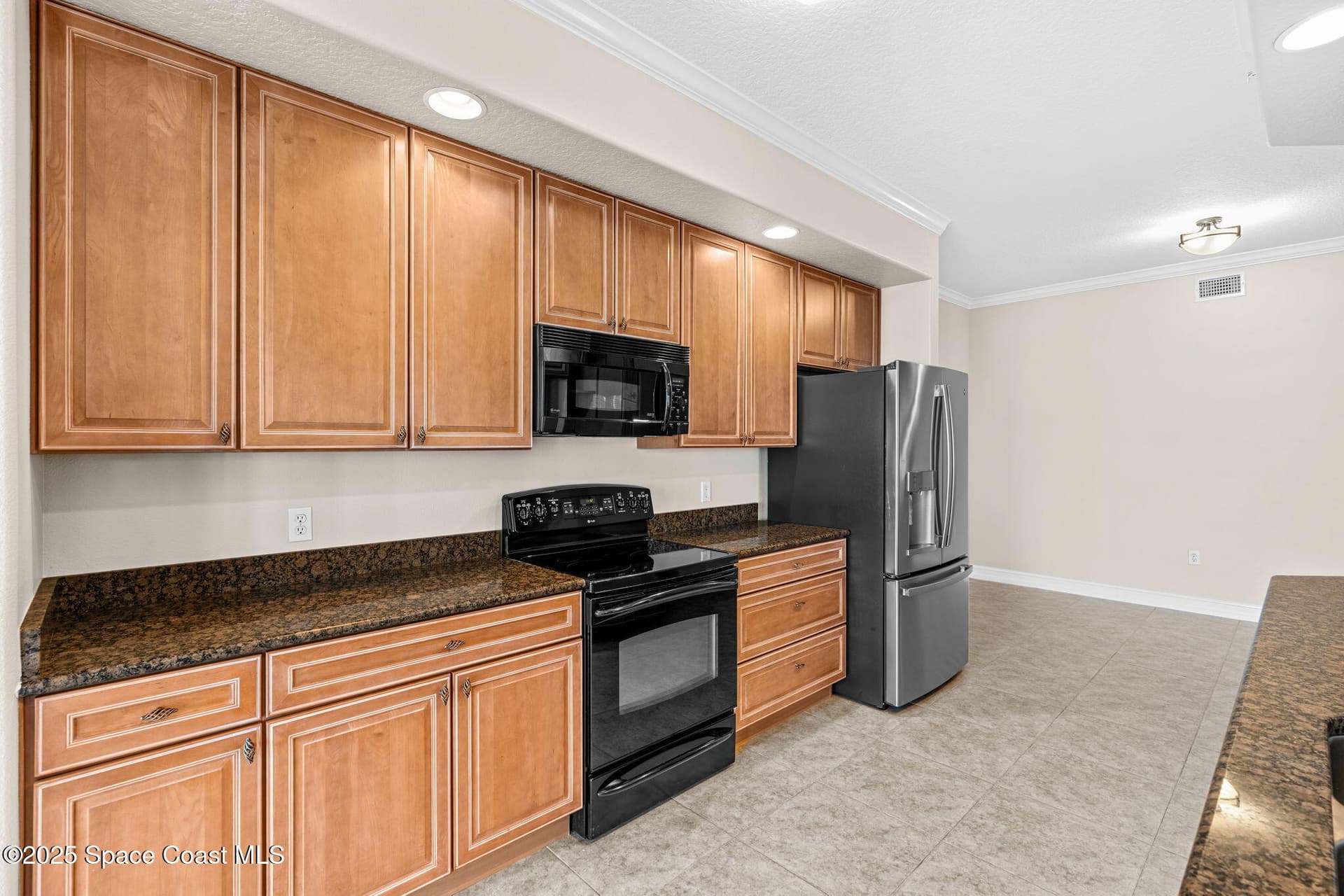 3205 S Washington Avenue 301b photo 13