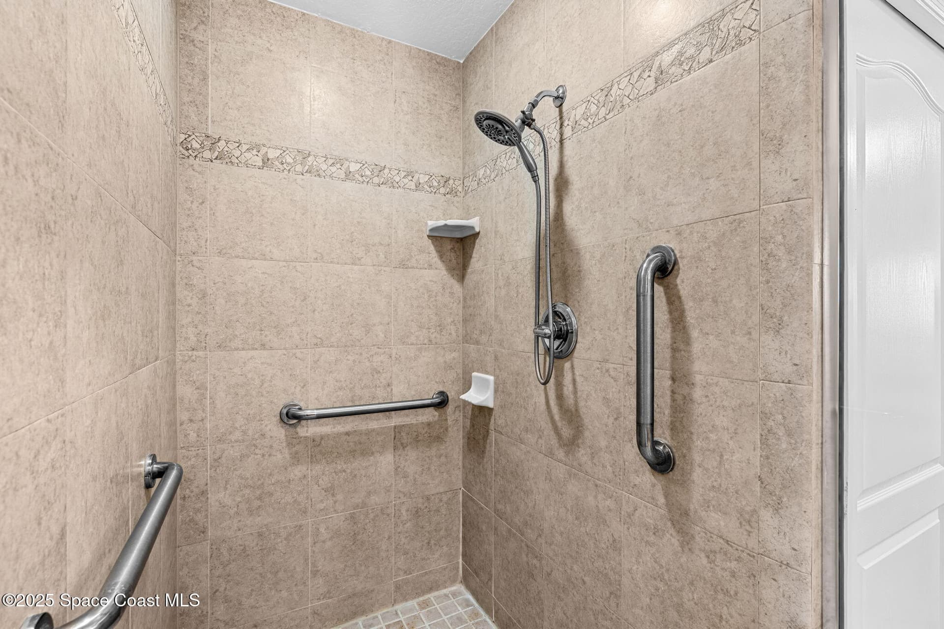 3205 S Washington Avenue 301b photo 21
