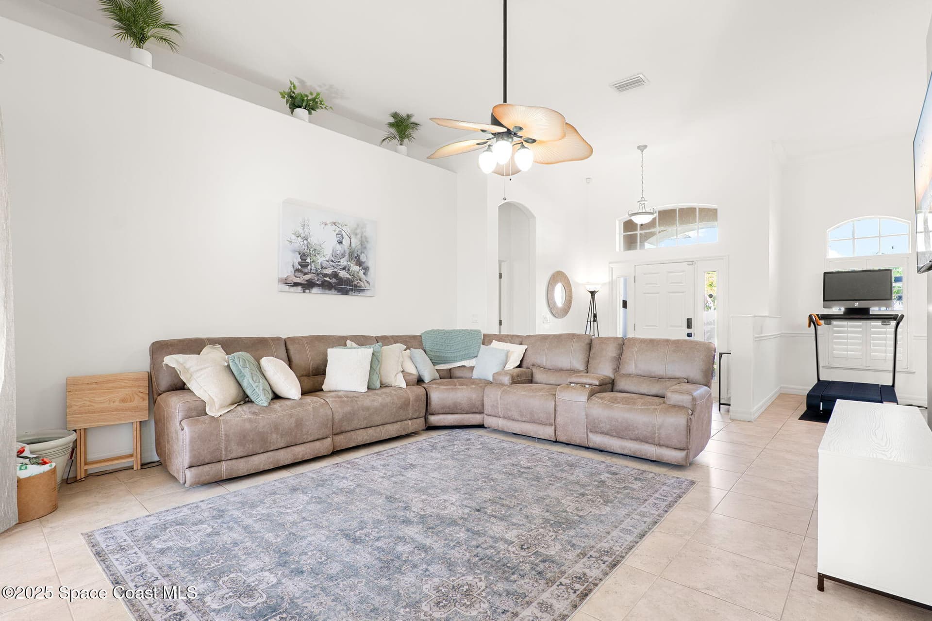 379 Pentland Drive photo 6