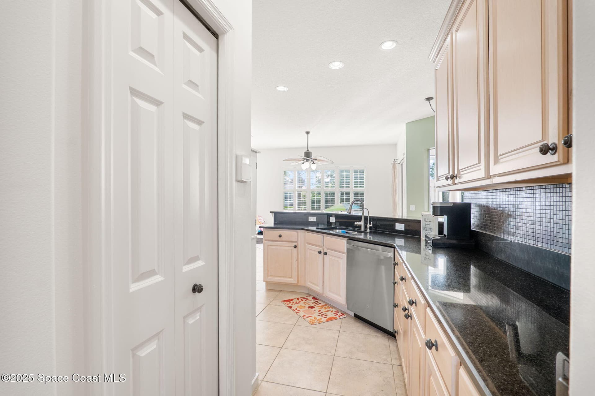 379 Pentland Drive photo 20